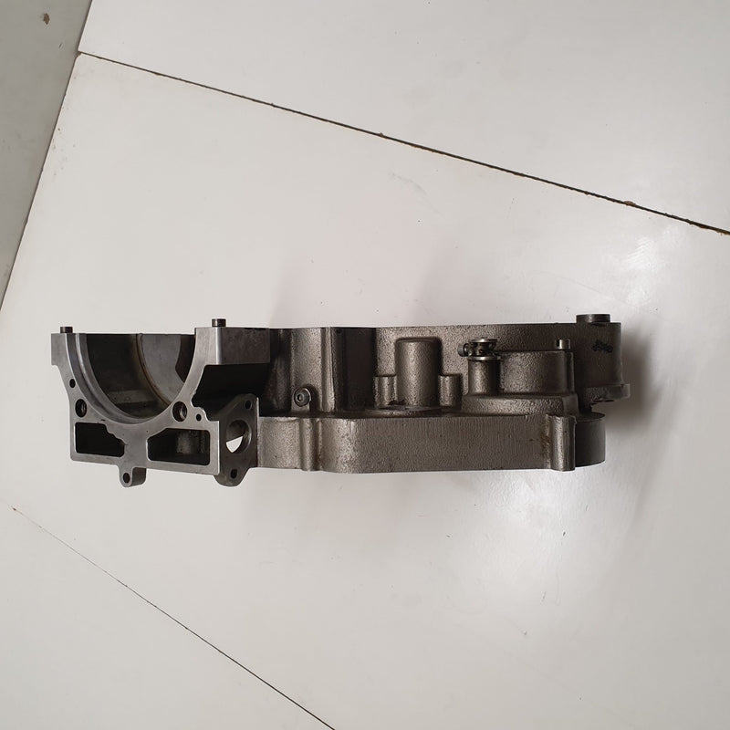 carter moteur gauche husaberg 400 fe 2001-3