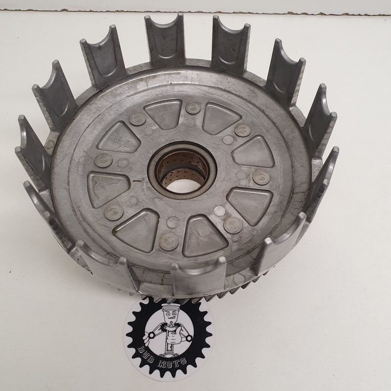 cloche embrayage suzuki 600 dr-1