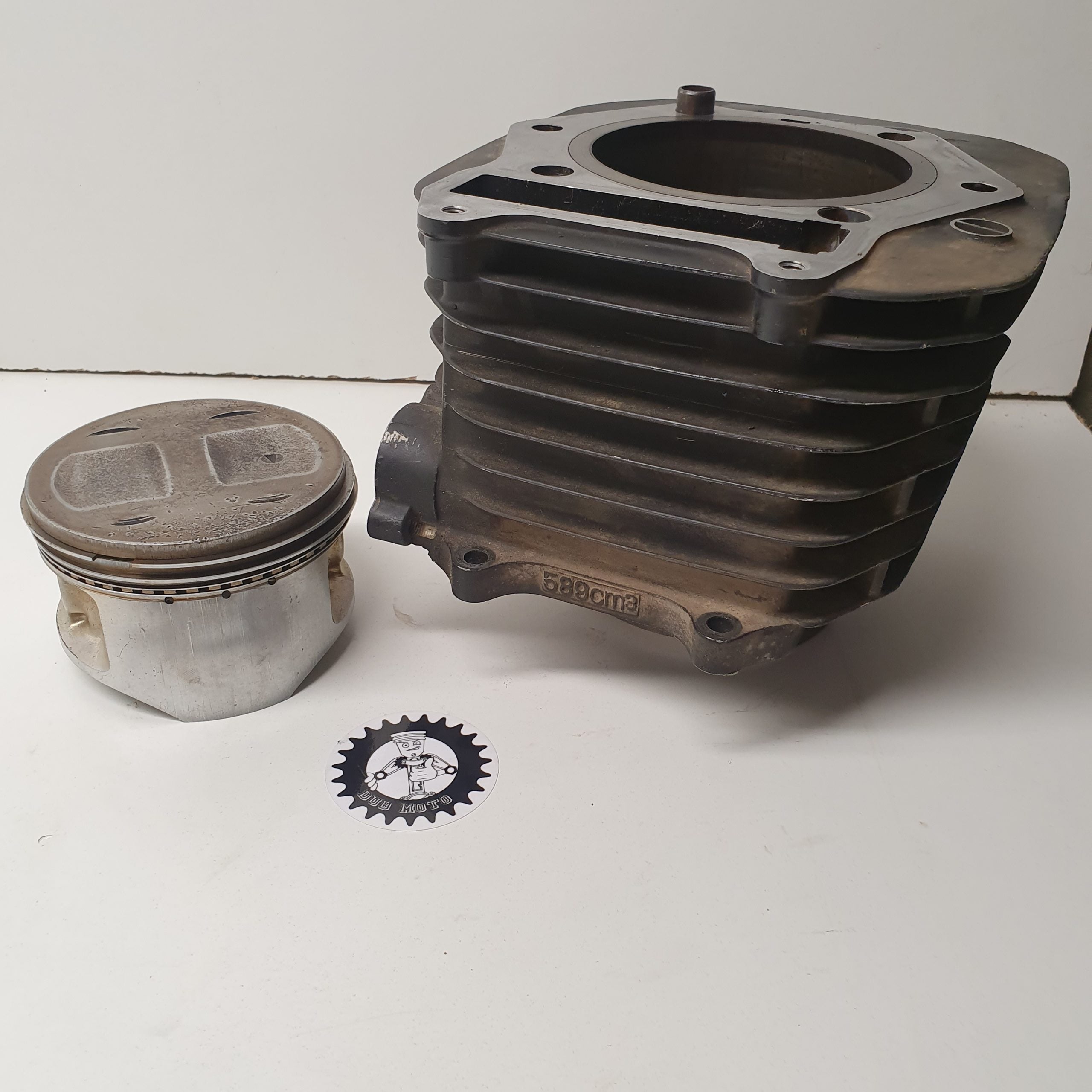 cylindre piston suzuki 600 dr