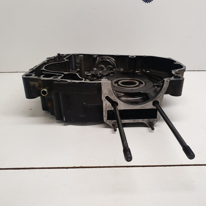 carter moteur droit suzuki 600 dr-4