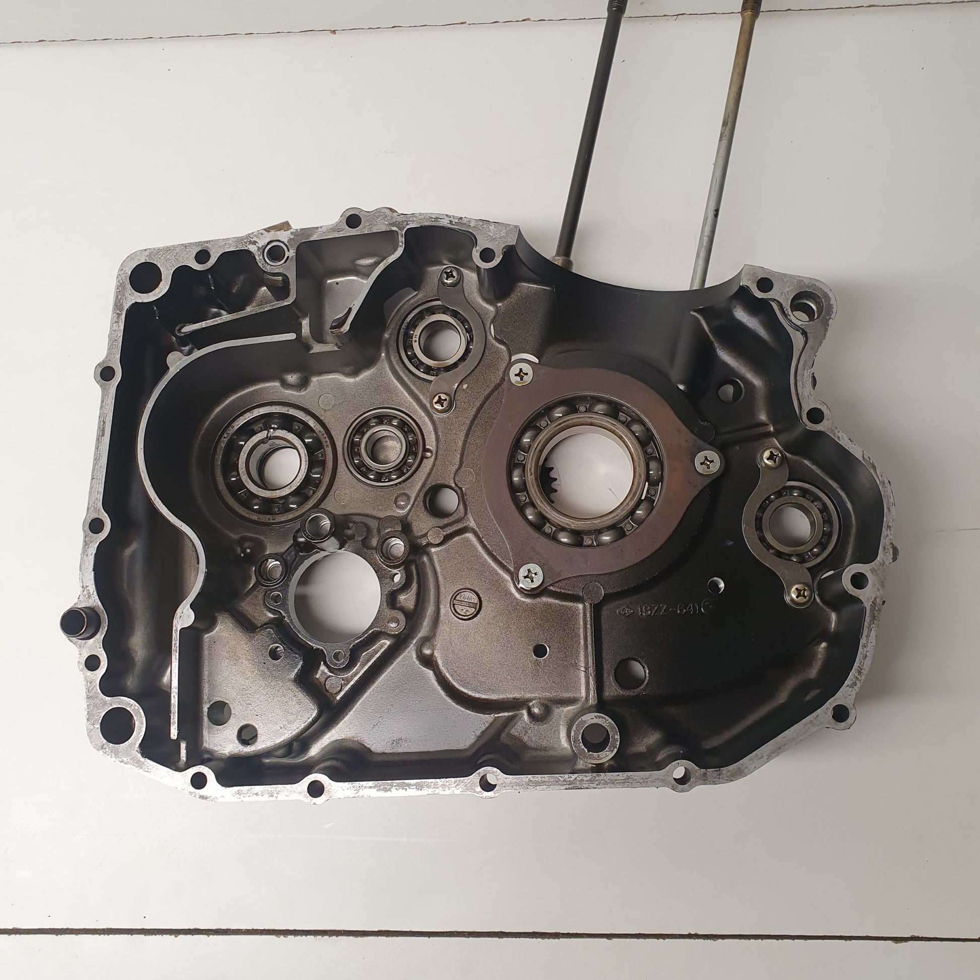 carter moteur gauche suzuki 600 dr-3