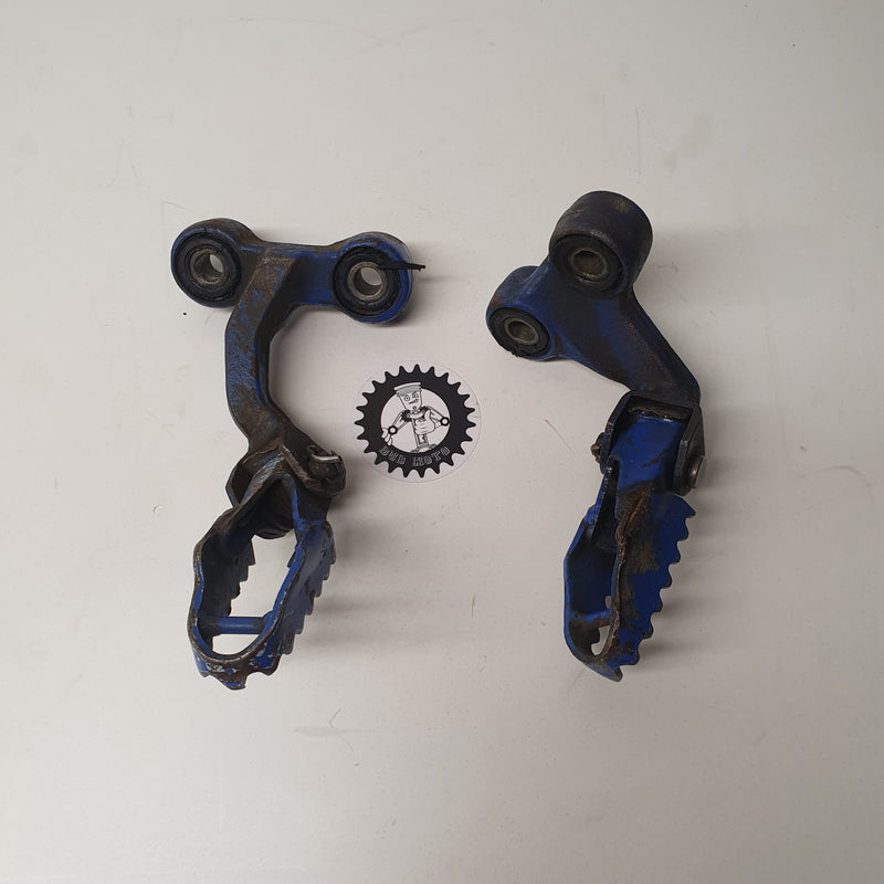cale pied suzuki 600 dr-2