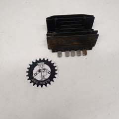 regulateur suzuki 600 dr-1