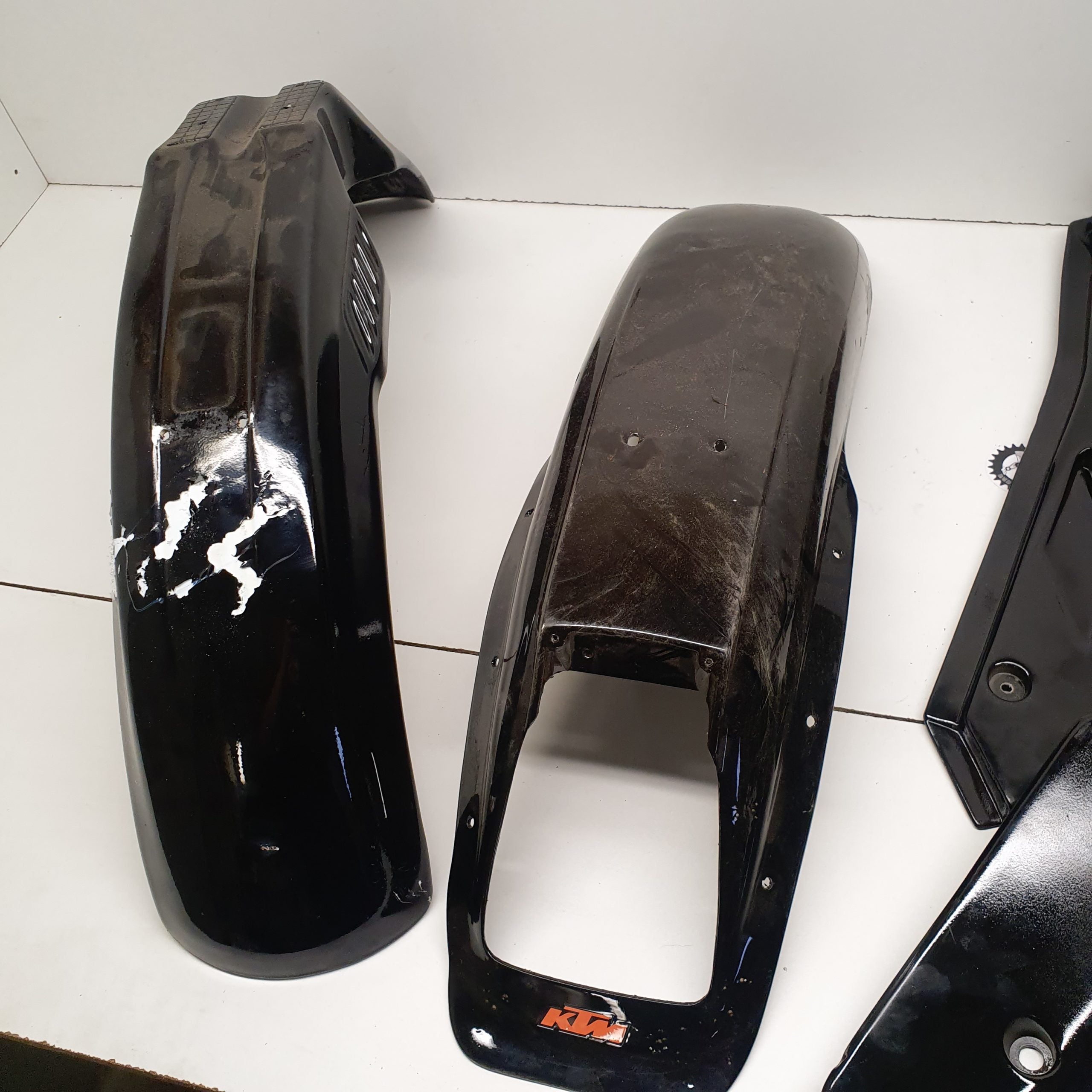plastique ktm 600 lc4 1989 sans gdb ar-3