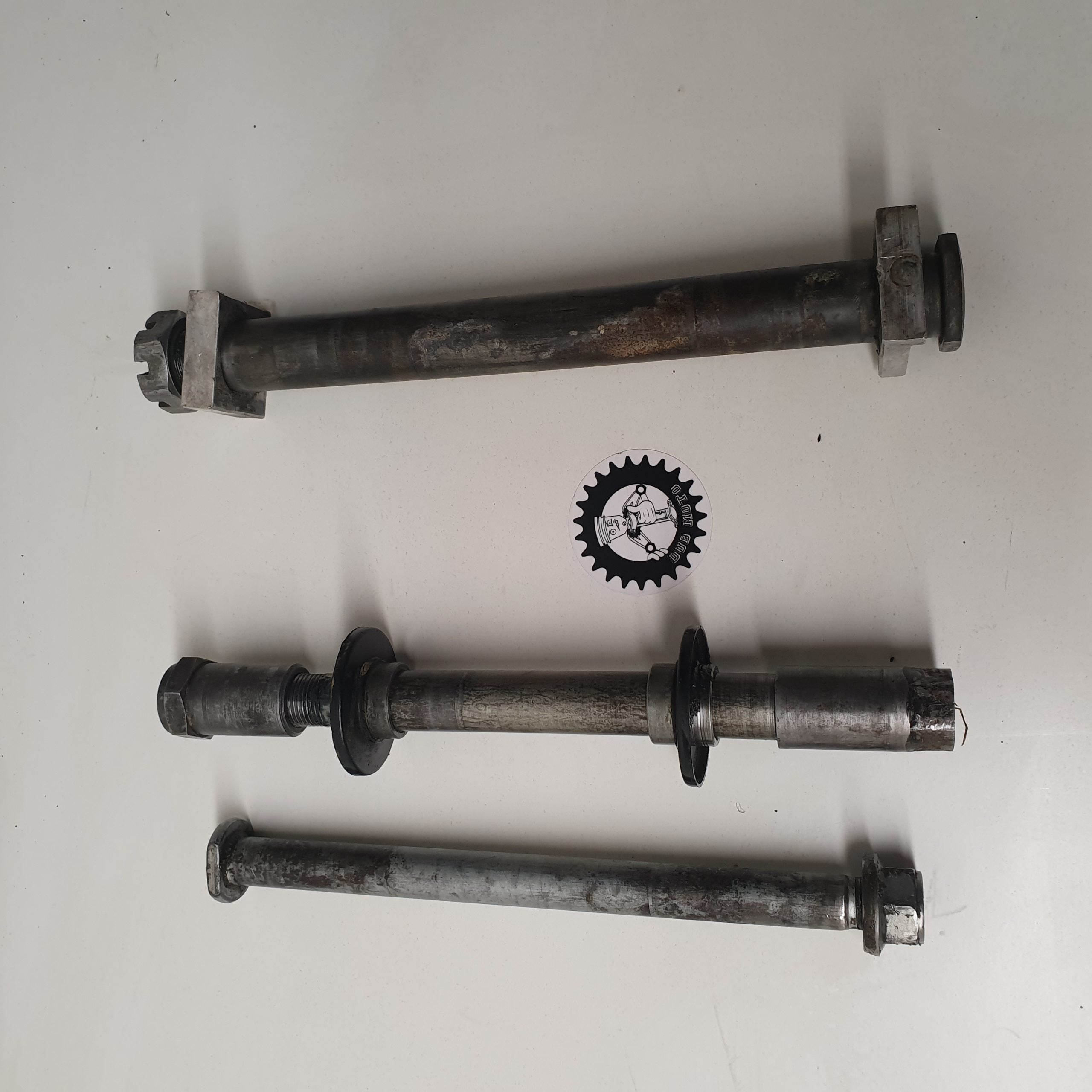 axe de roue kawasaki 250 kxf 2005