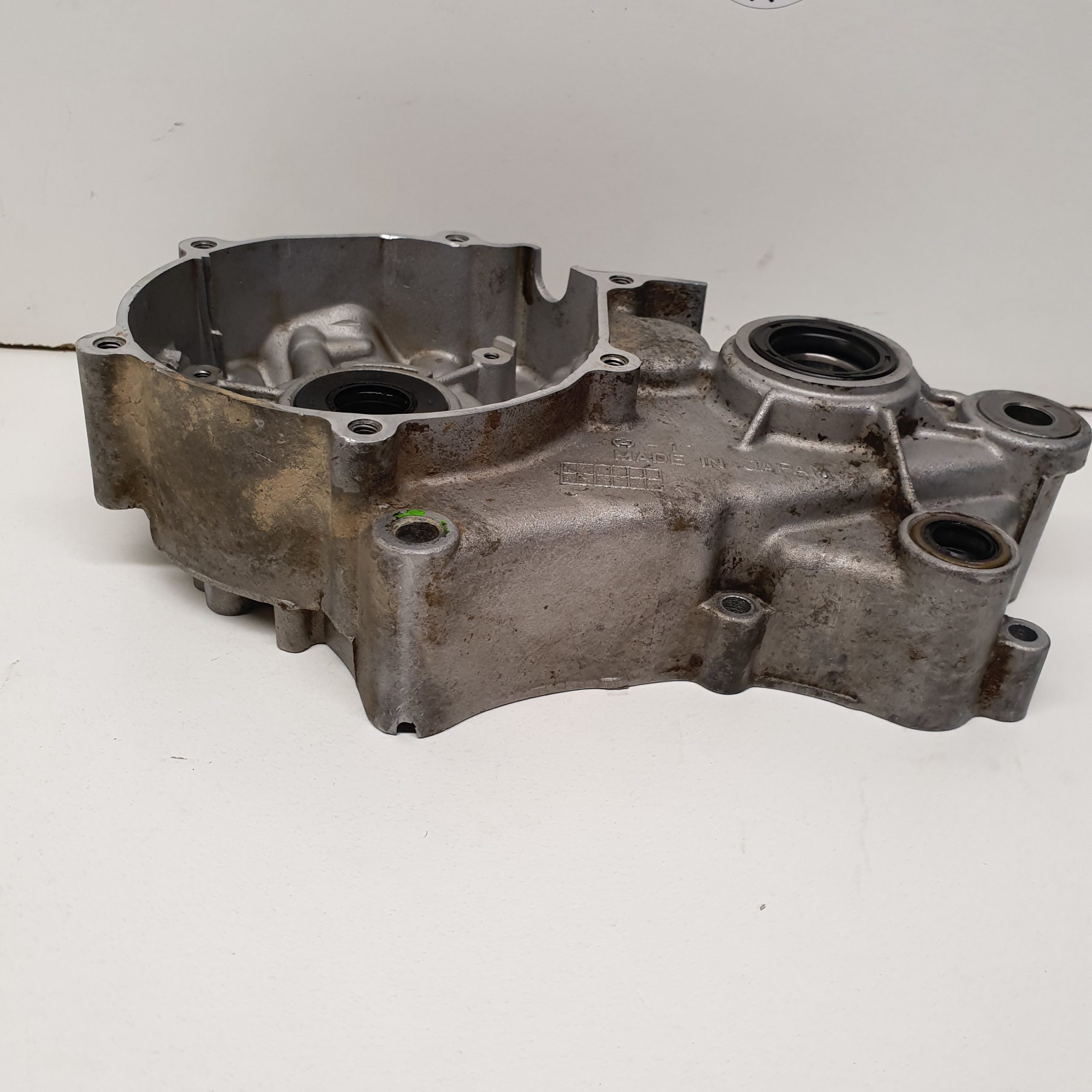 carter moteur gauche kawasaki 60 kx-3