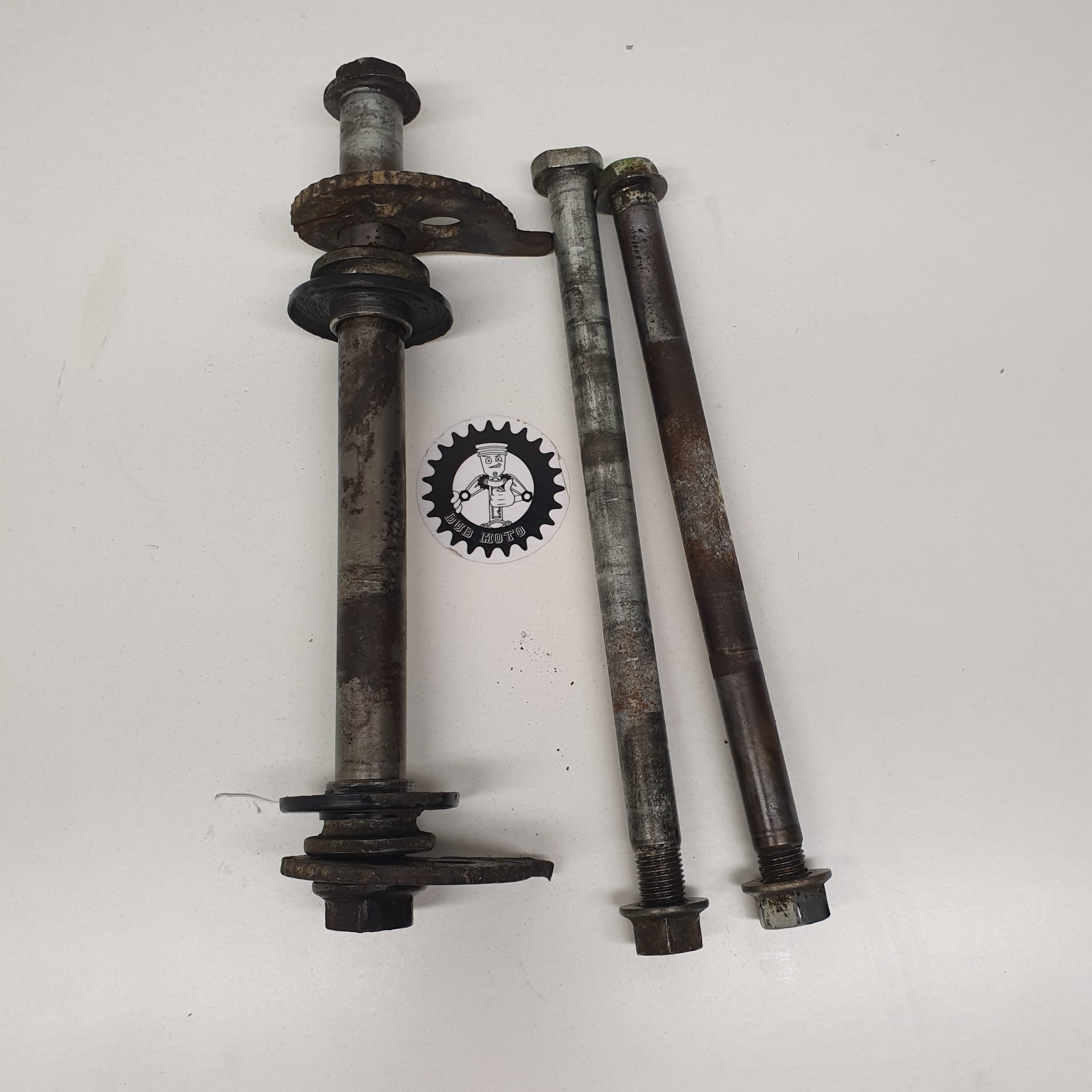 axe de roue et bras kawasaki 125 kdx 1991