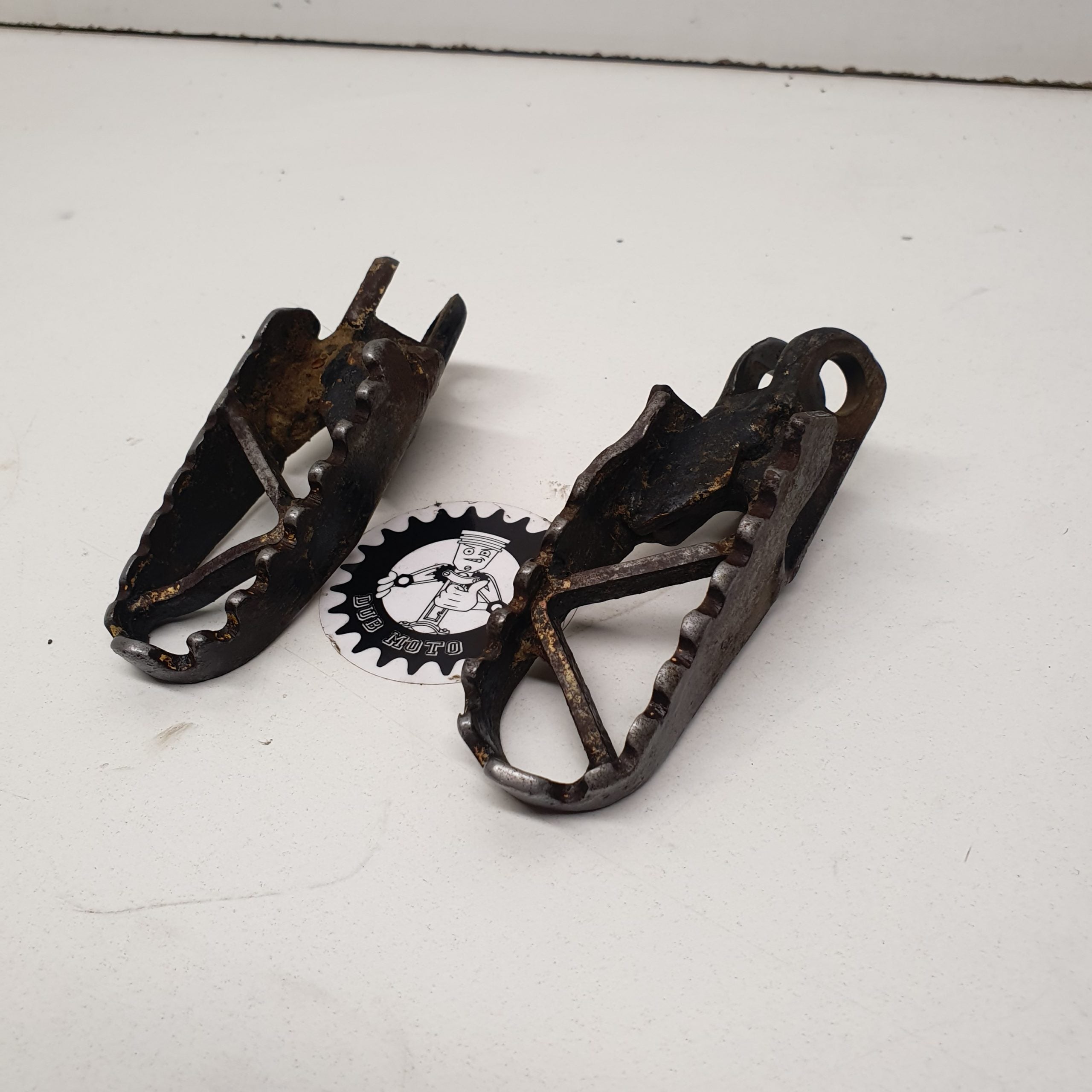 cale pied suzuki 250 rm 1992