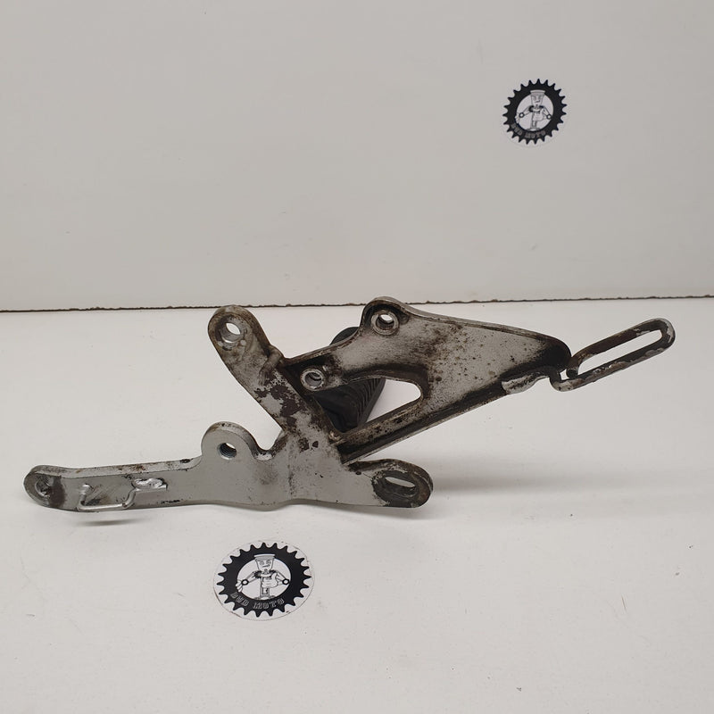 repose pied platine droite yamaha 125 tzr 1988-2
