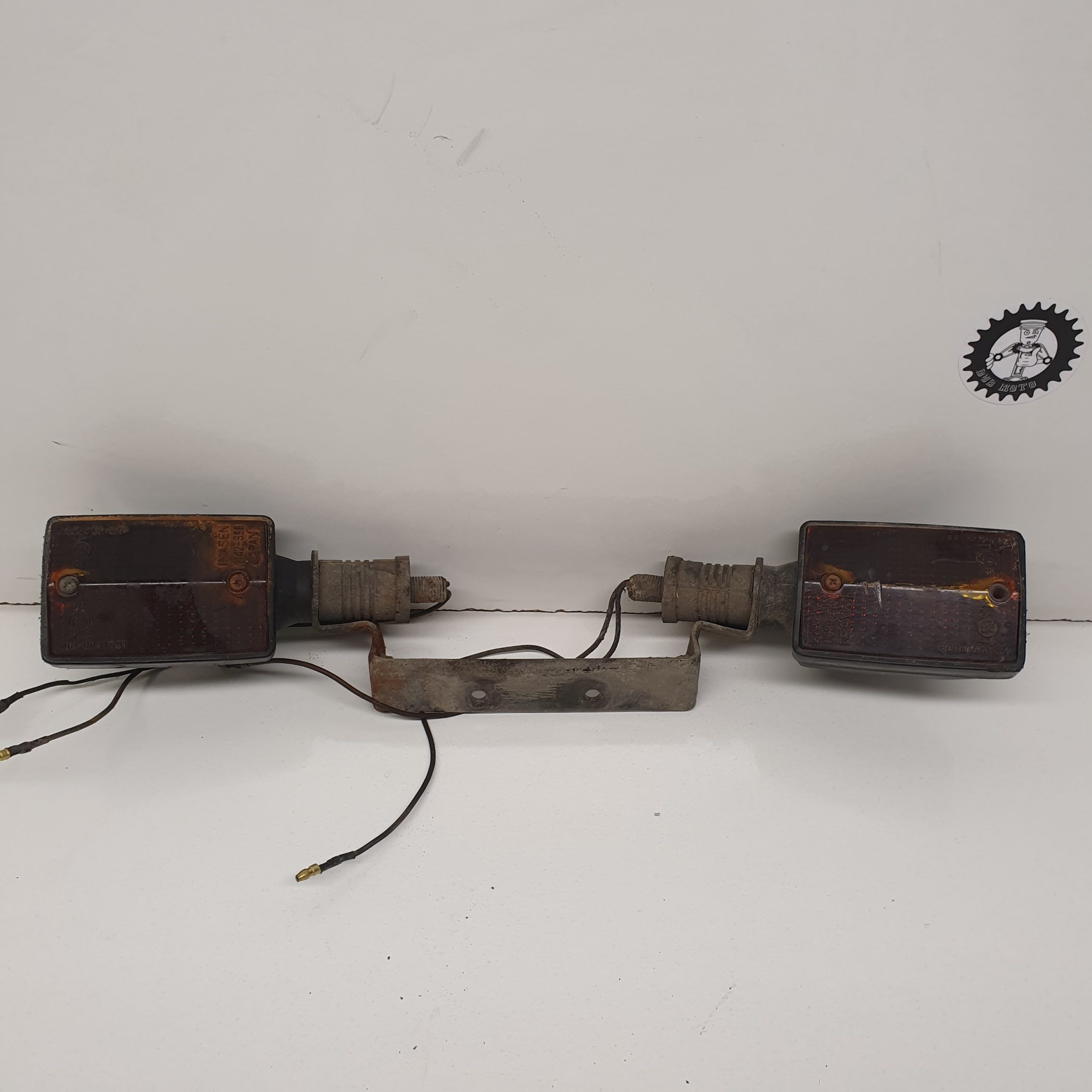 support et clignotant yamaha 125 tzr 1988