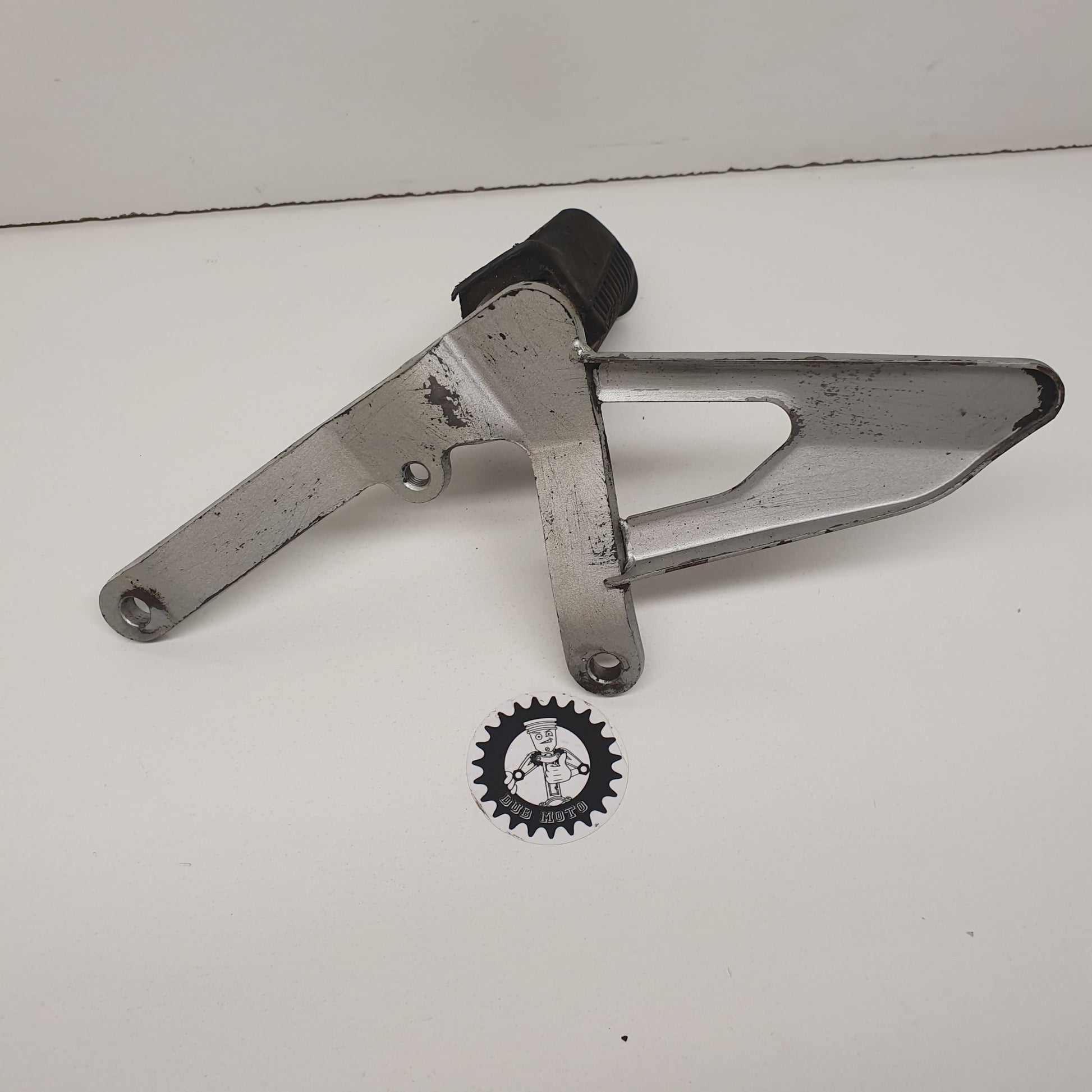 repose pied platine gauche yamaha 125 tzr 1988-2