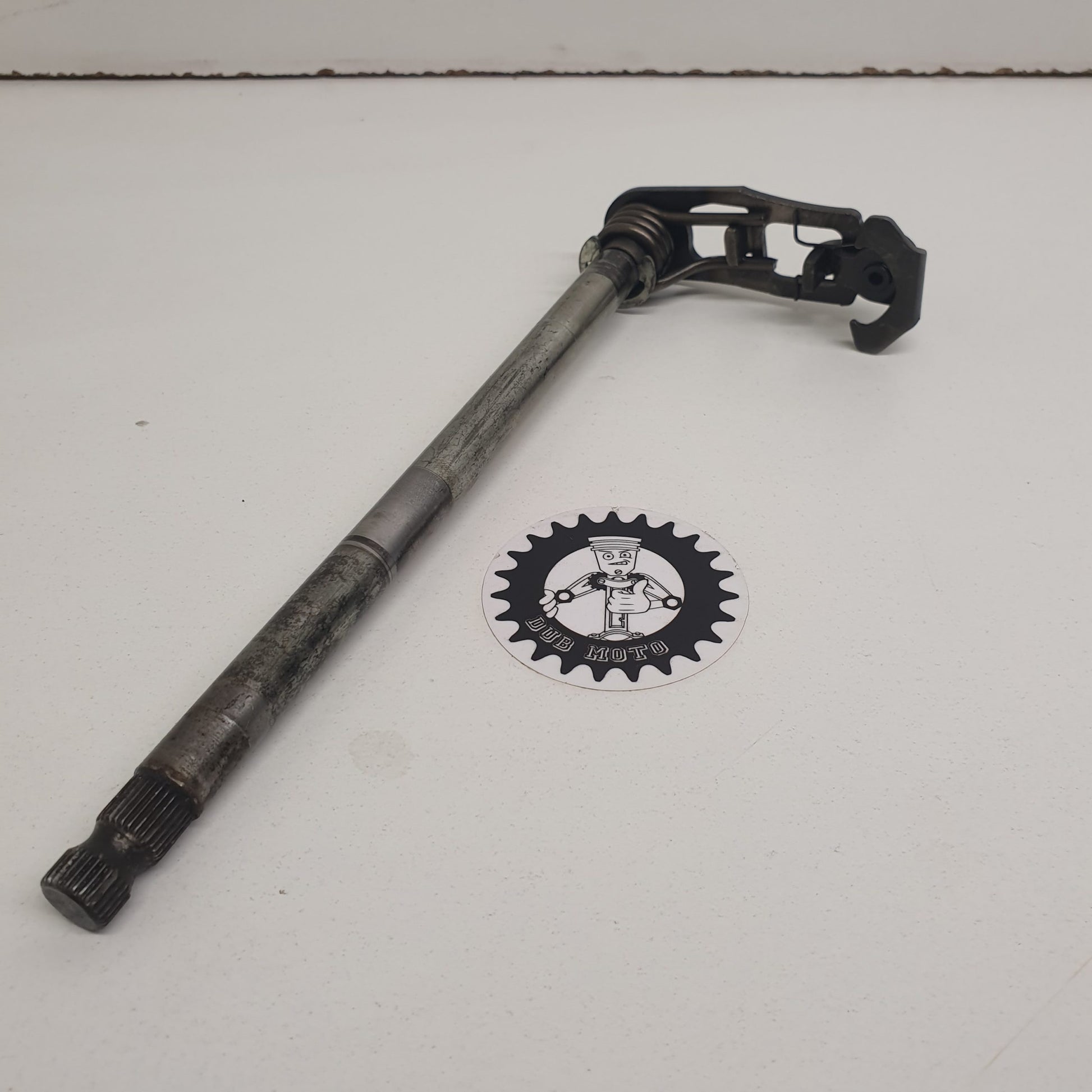 axe de selecteur yamaha 125 tzr 1988-1