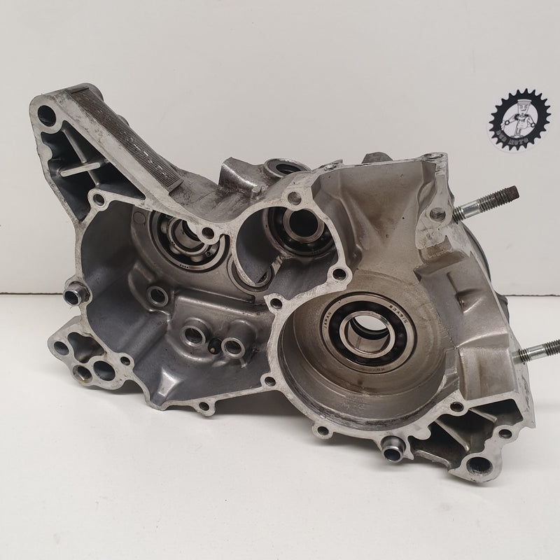 carter moteur droit yamaha 125 tzr 1988-4