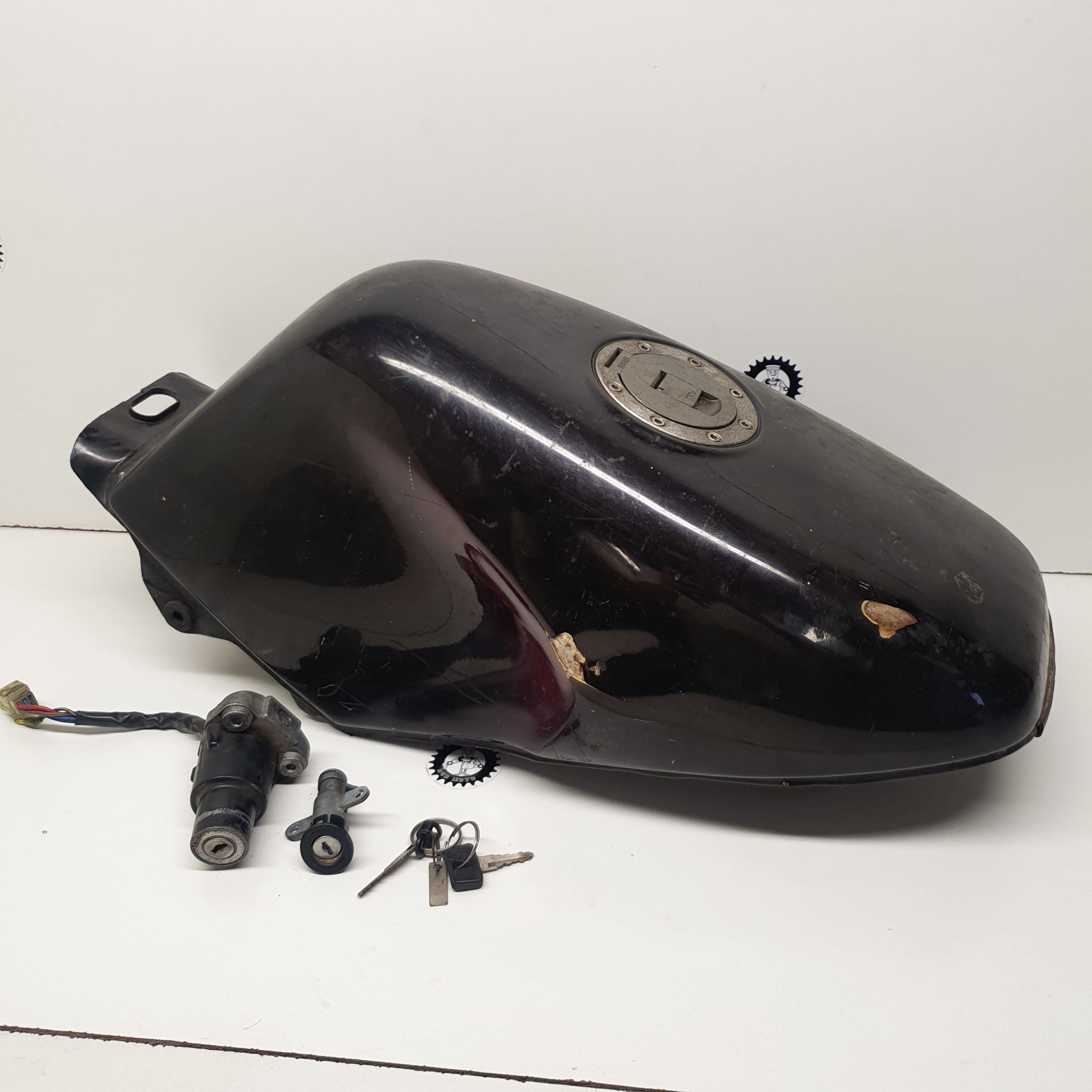 contacteur a clé réservoir yamaha 125 tzr 1988