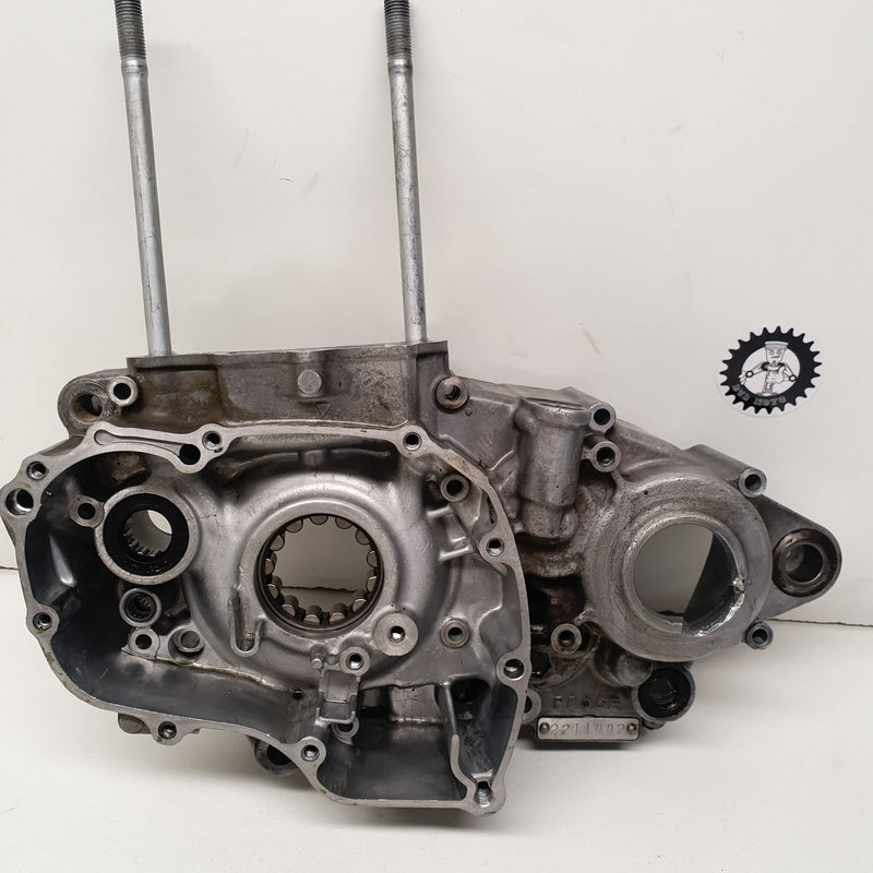 carter moteur gauche en état honda 450 crf 2004-1