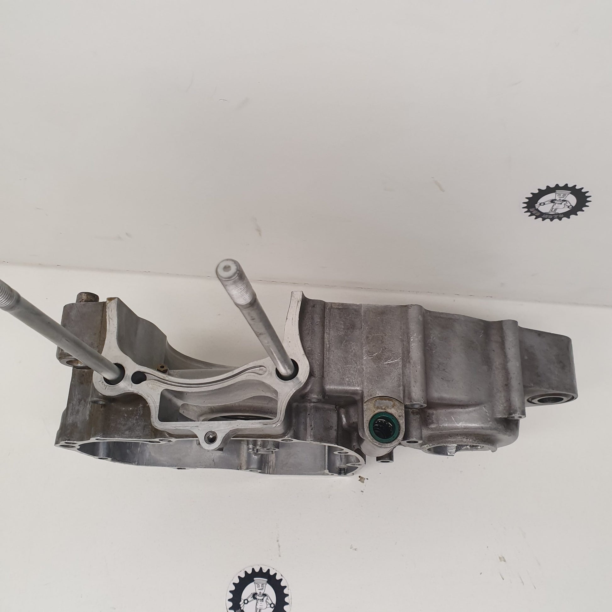 carter moteur gauche en état honda 450 crf 2004-3