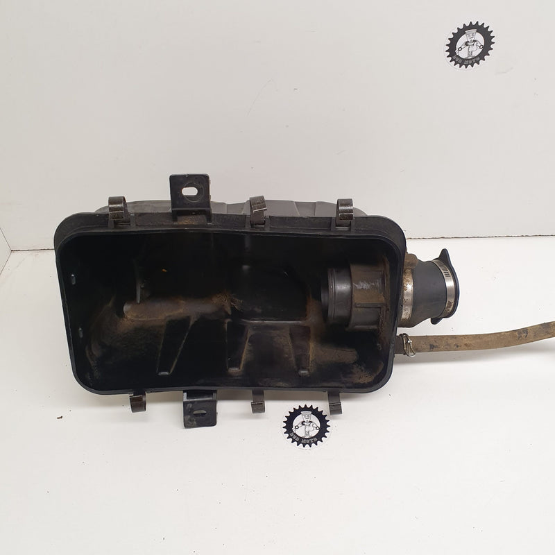 boite a air polaris 330 magnum-1