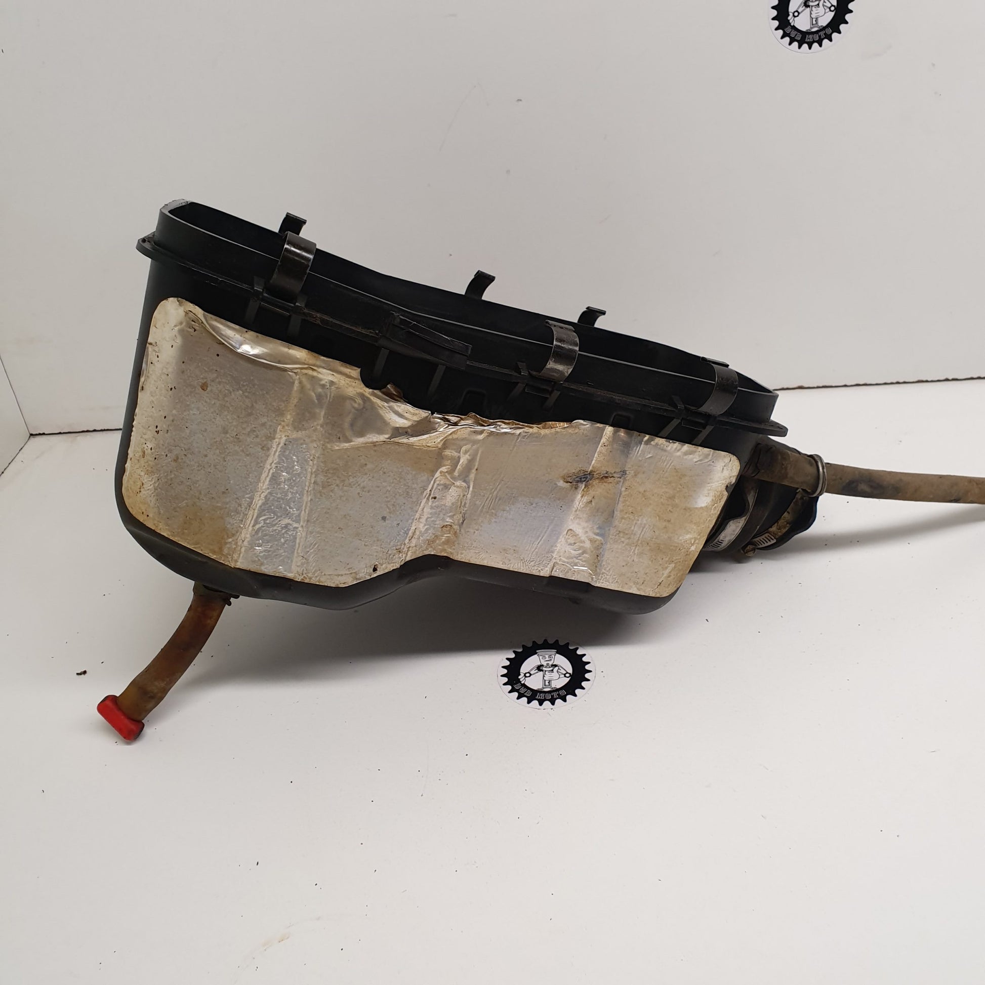 boite a air polaris 330 magnum-2