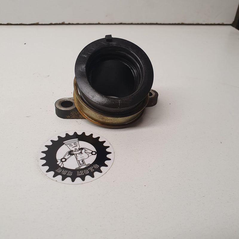 pipe admission polaris 330 magnum-2