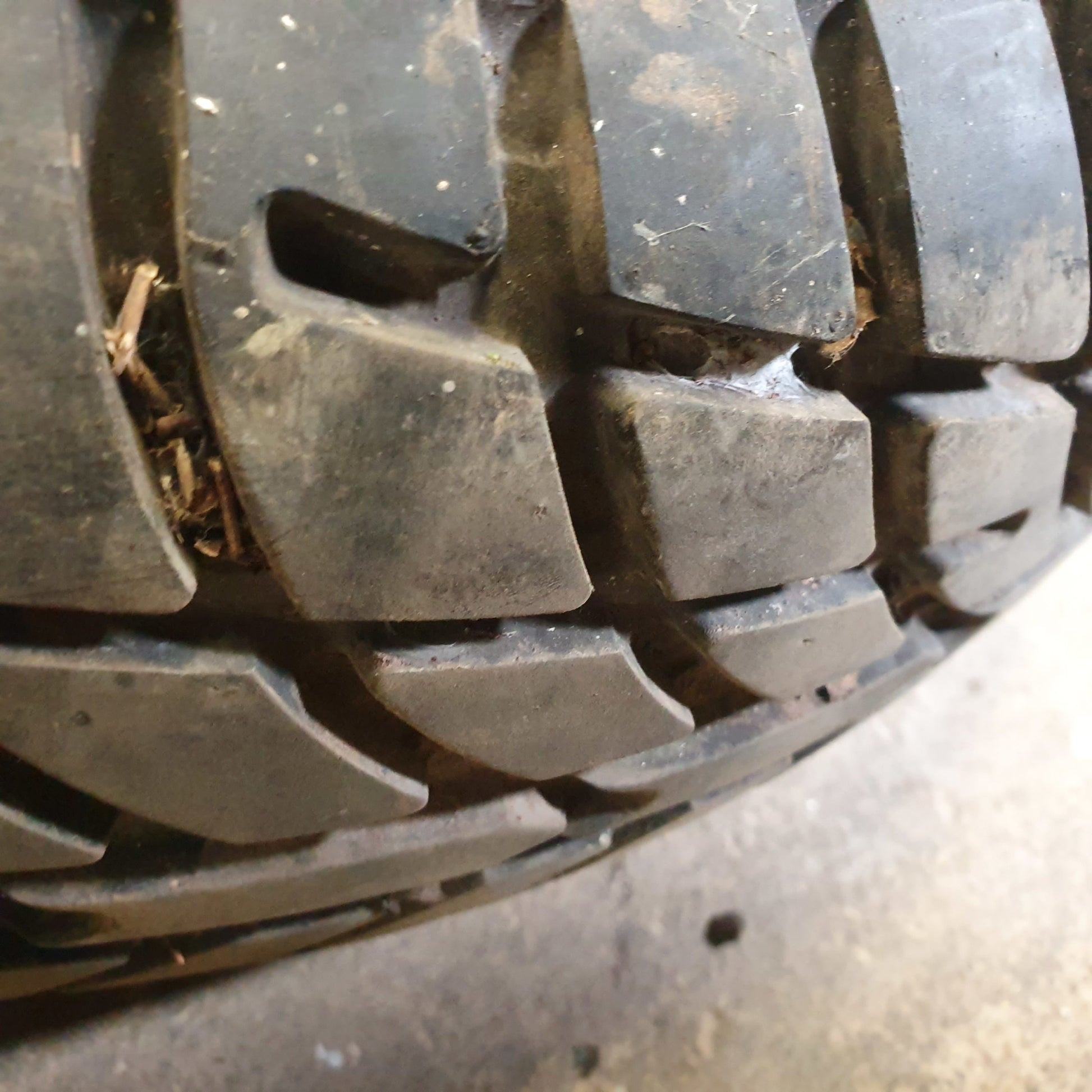roues polaris 330 magnum-2