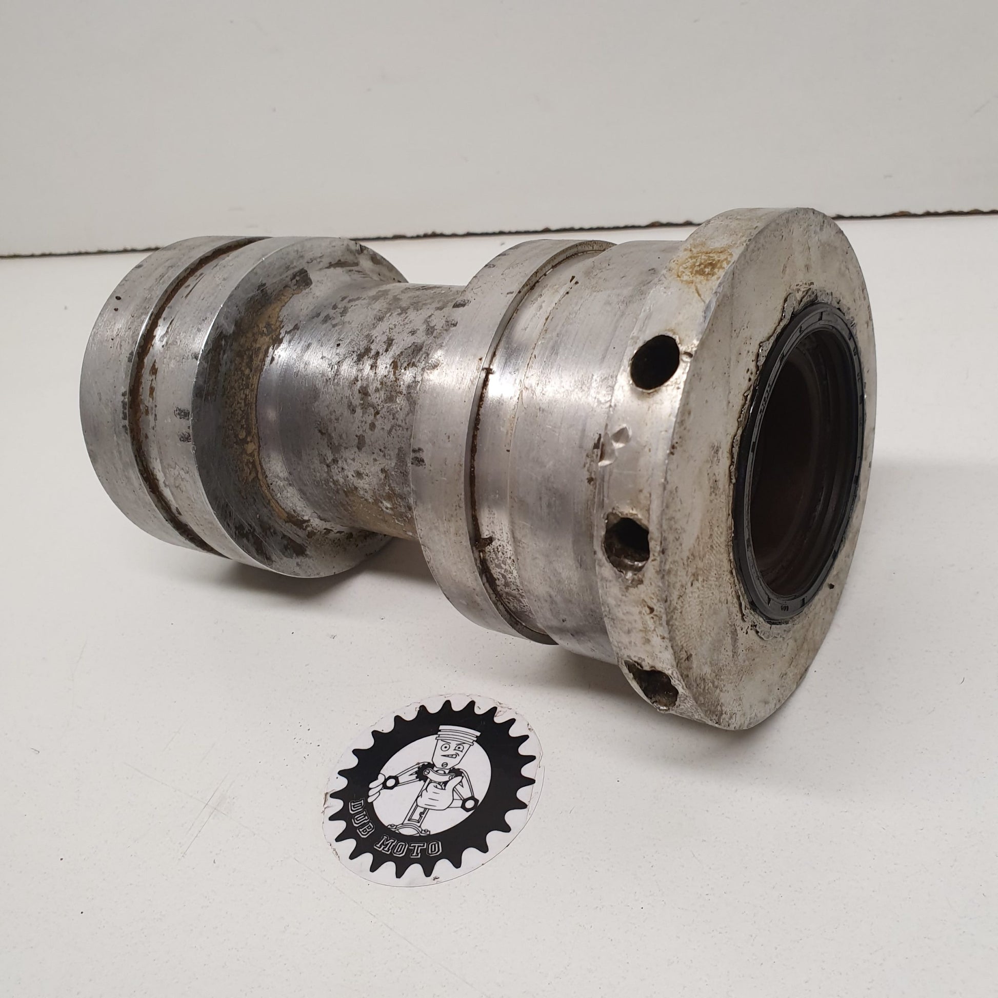 excentrique moyeux arriere honda 450 trx-1