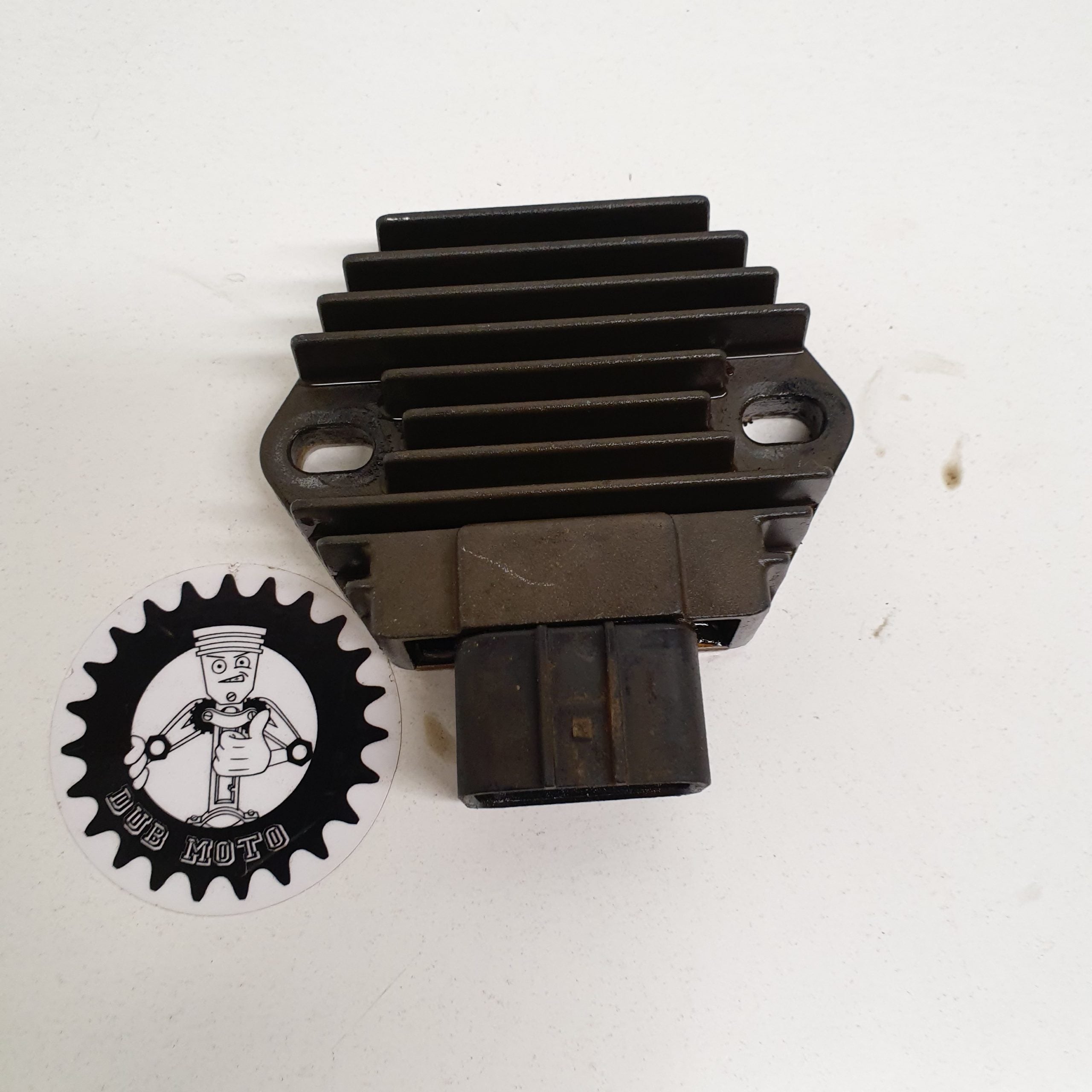 regulateur de tension honda 450 trx