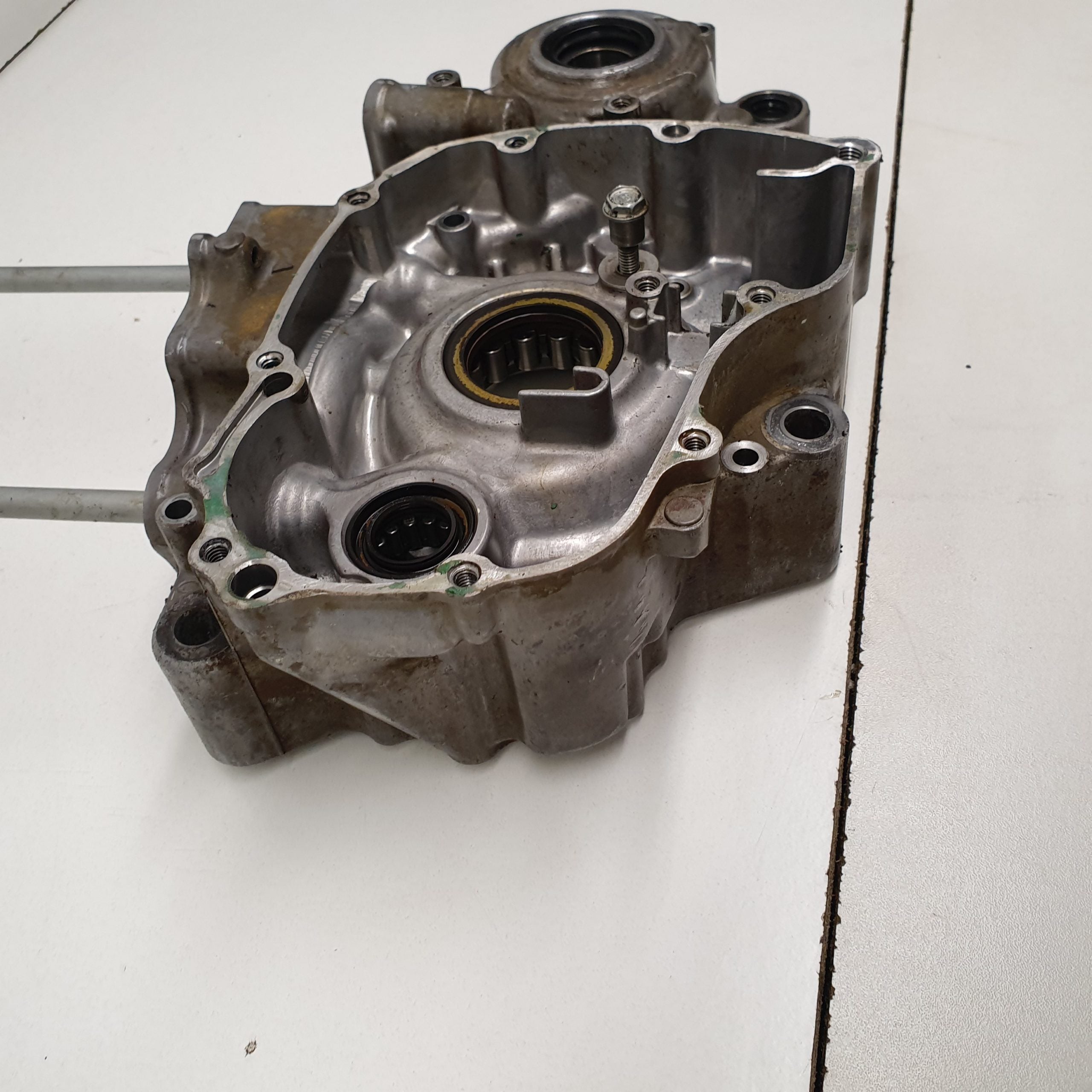carter moteur gauche honda 450 crf 2008-4