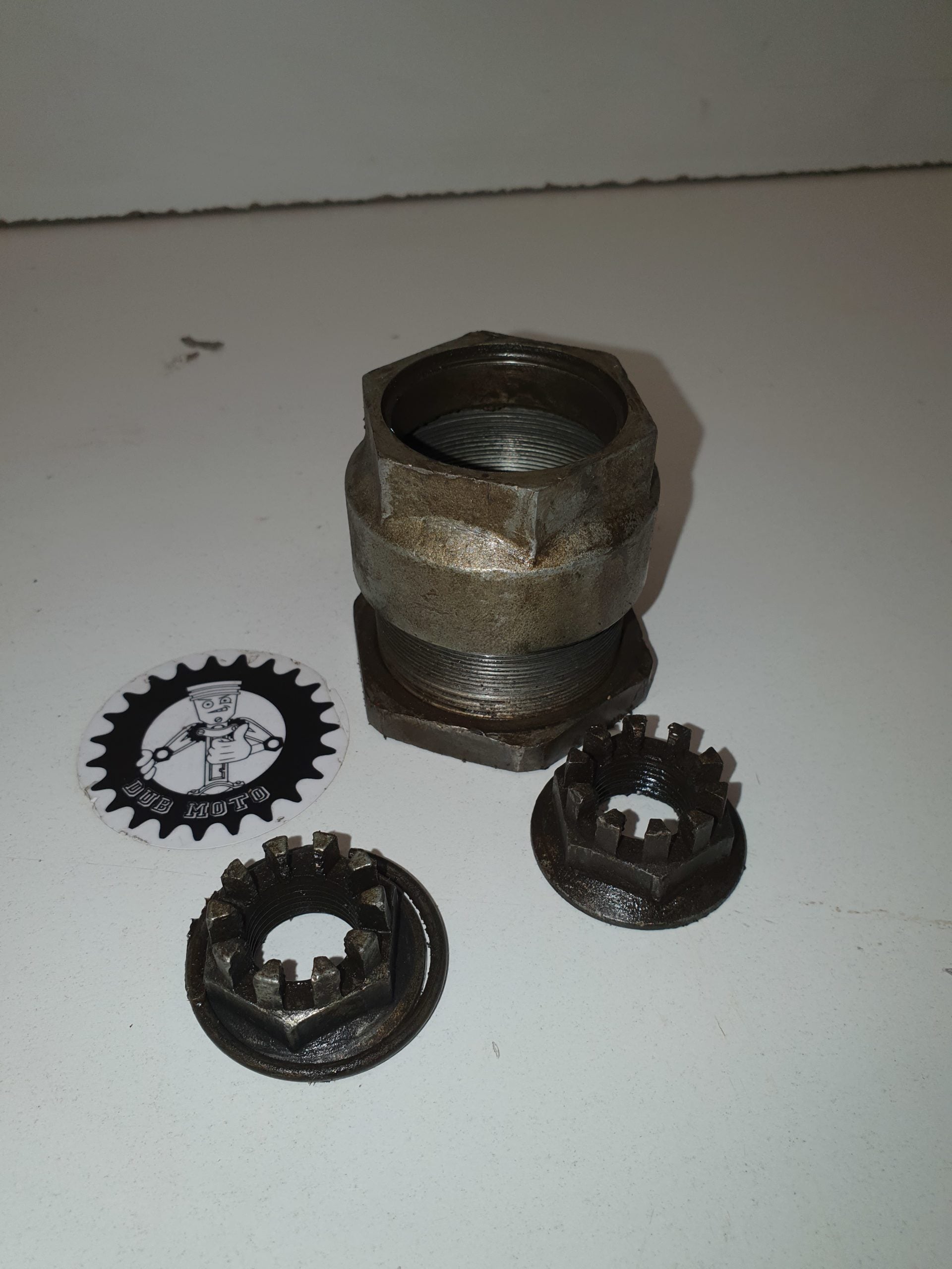 écrous arbre roue arrière honda 450 trx-1