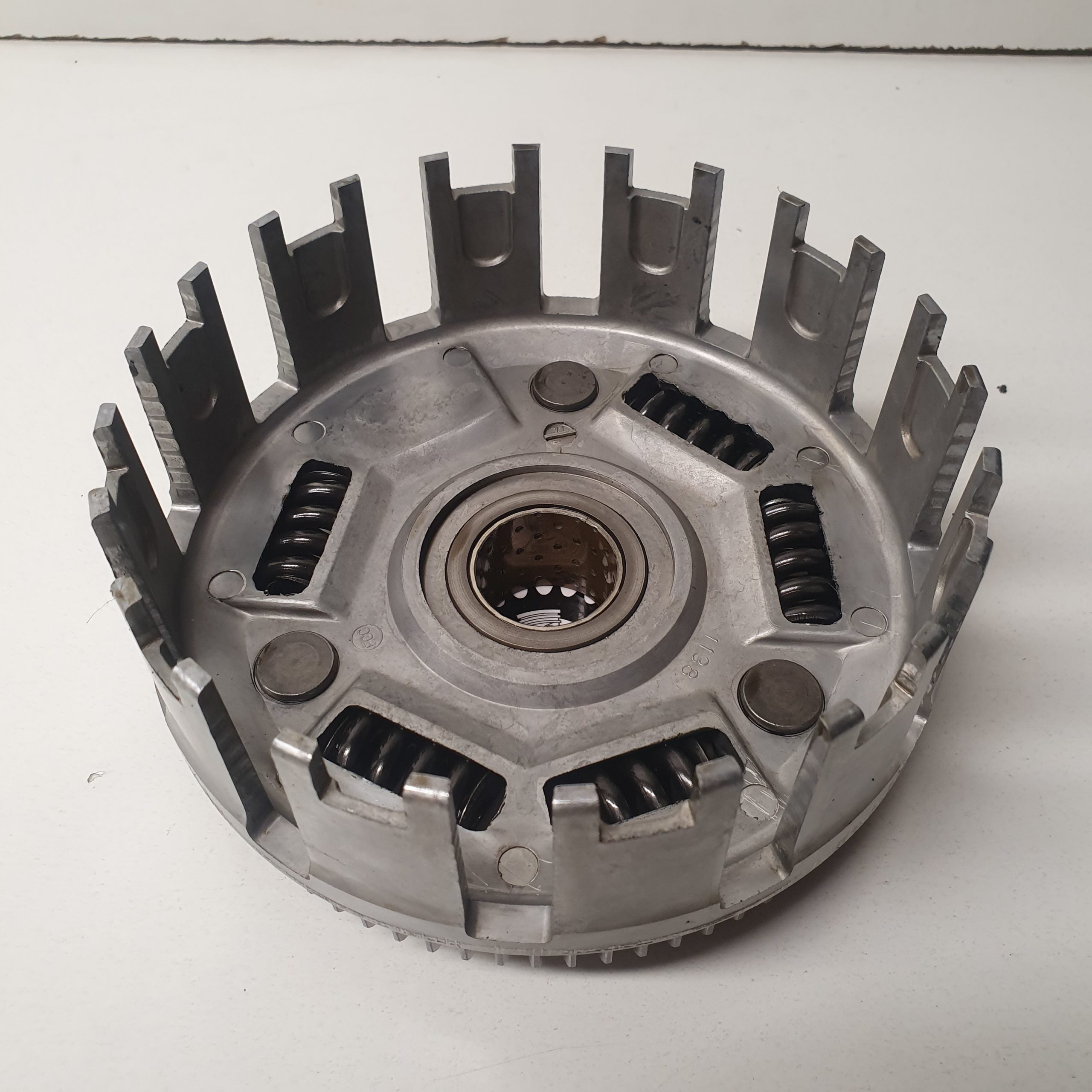 cloche embrayage kawasaki 650 klr 1996