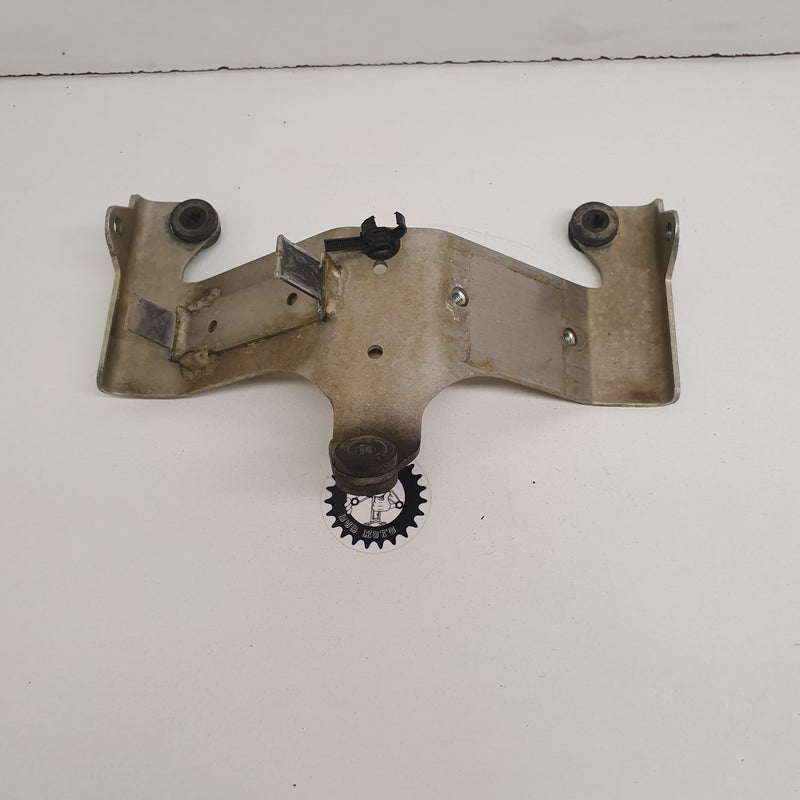 support suzuki 450 ltr-1