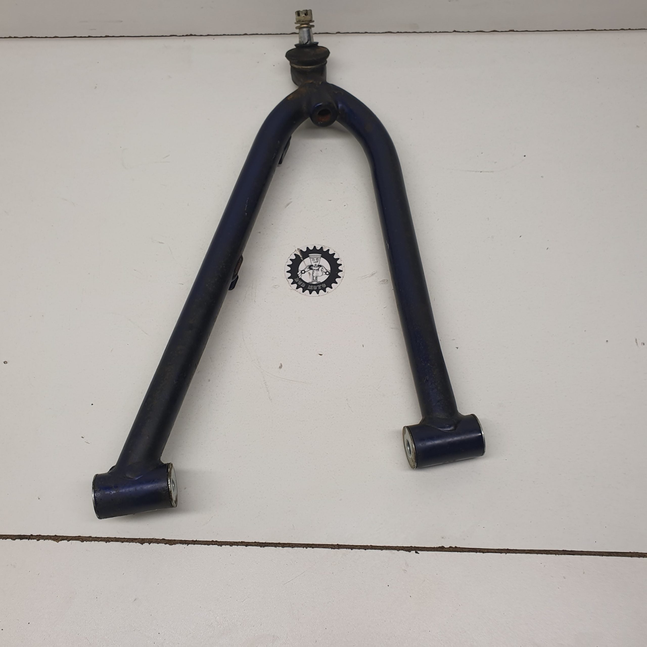 triangle supérieur droit suzuki 450 ltr