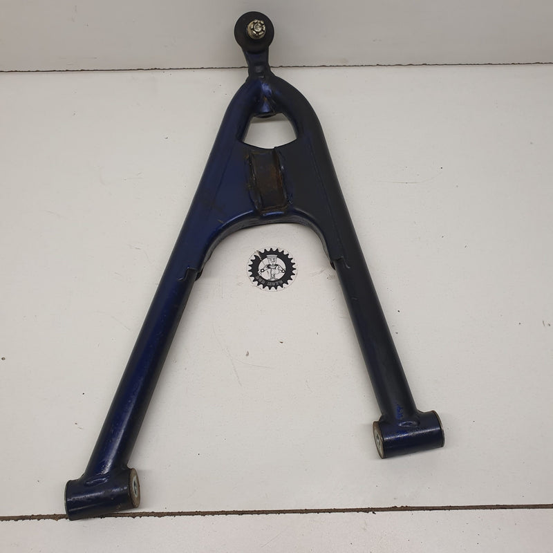triangle inférieur gauche suzuki 450 ltr-2