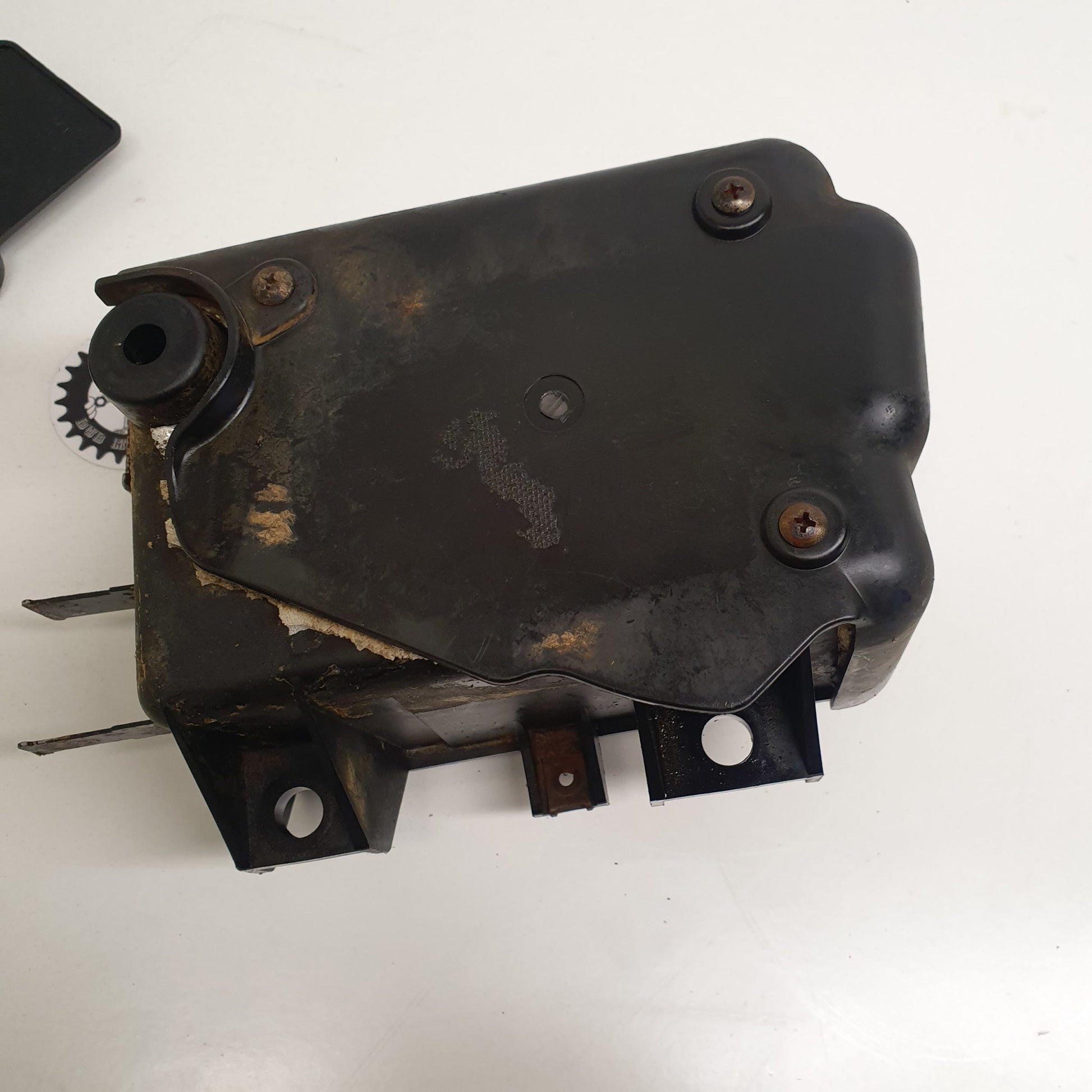 support batterie suzuki 450 ltr-2