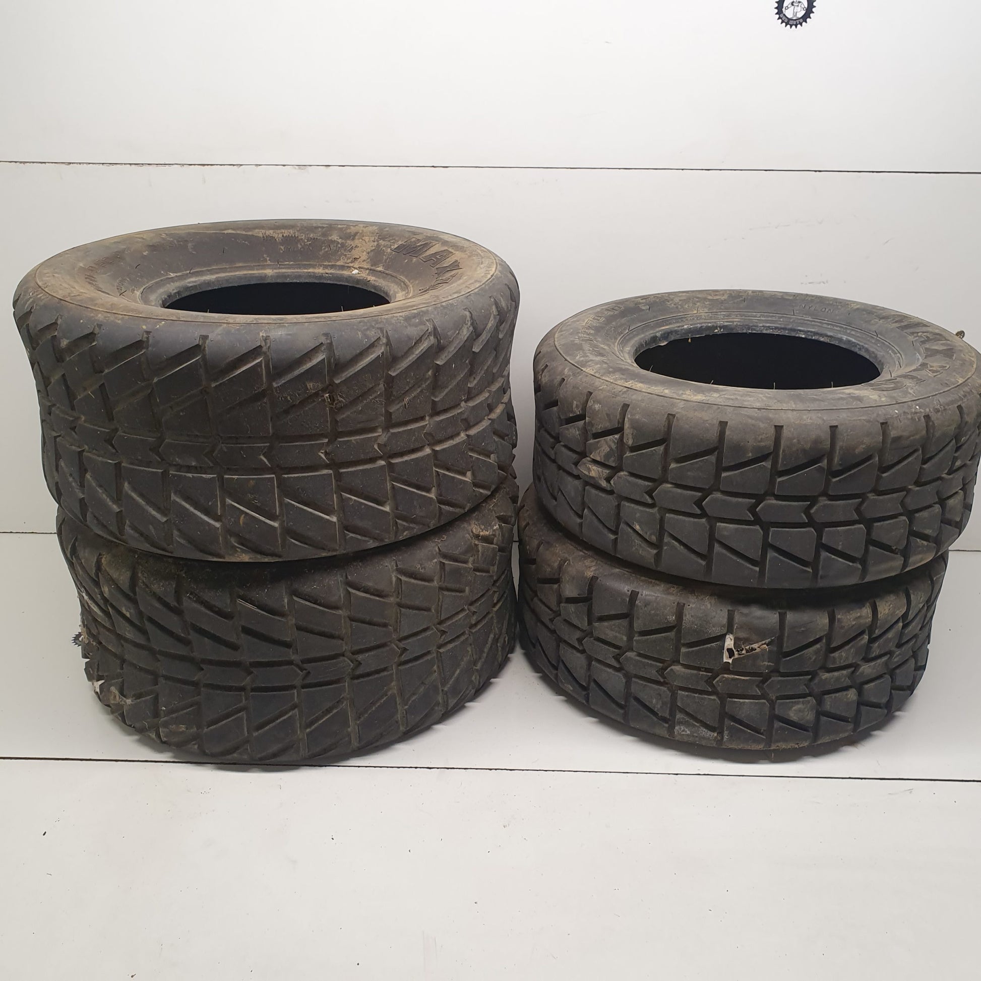 pneus route suzuki 450 ltr-1