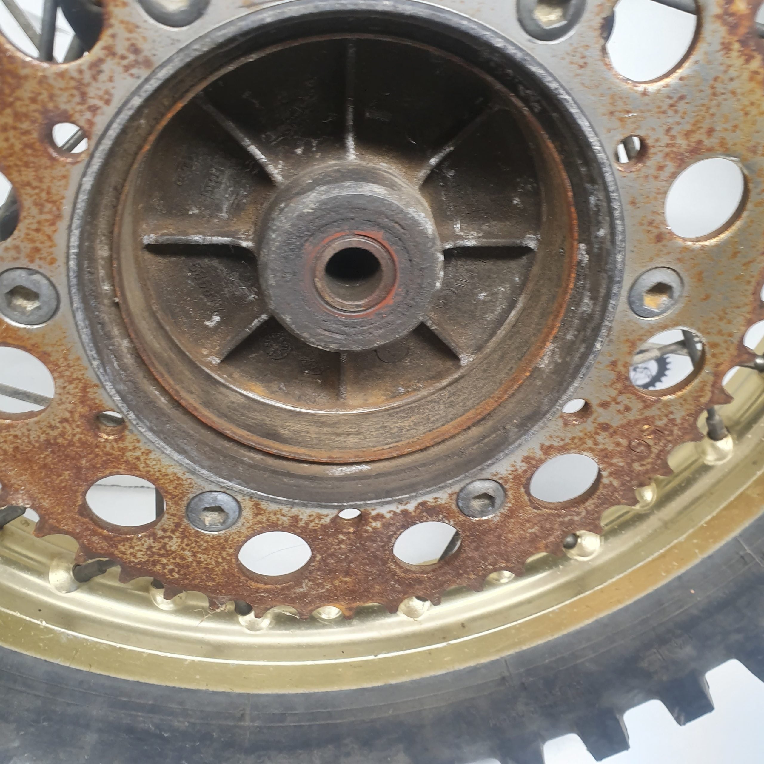 roue arrière yamaha 125 yz 1985-4
