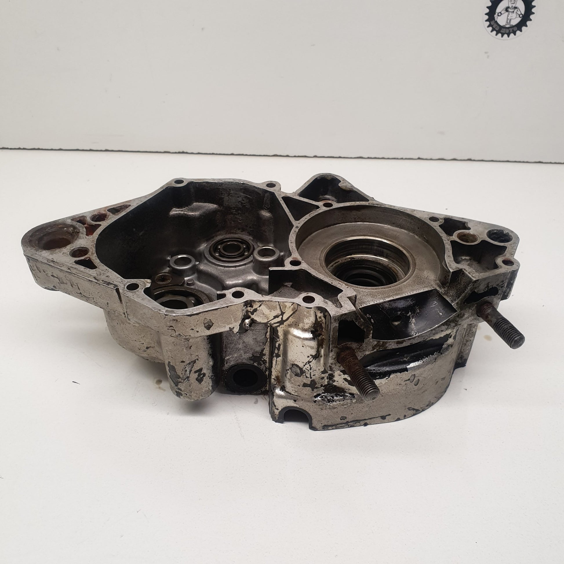 carter moteur droite yamaha 125 yz 1981-4
