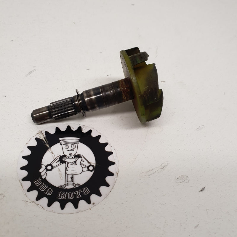 axe pompe a eau yamaha 125 yz 1981-1