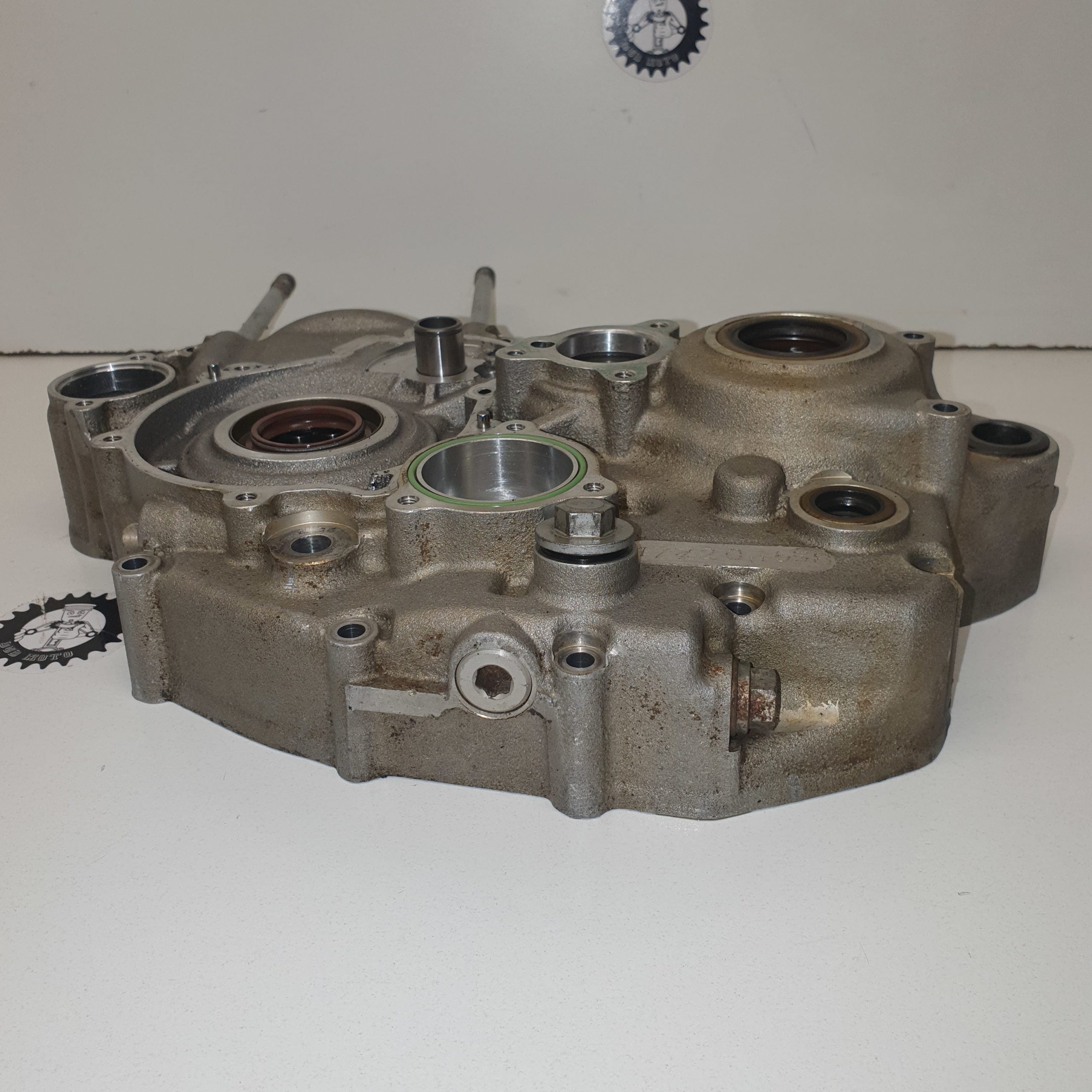 carter moteur gauche ktm 350 sxf 2011
