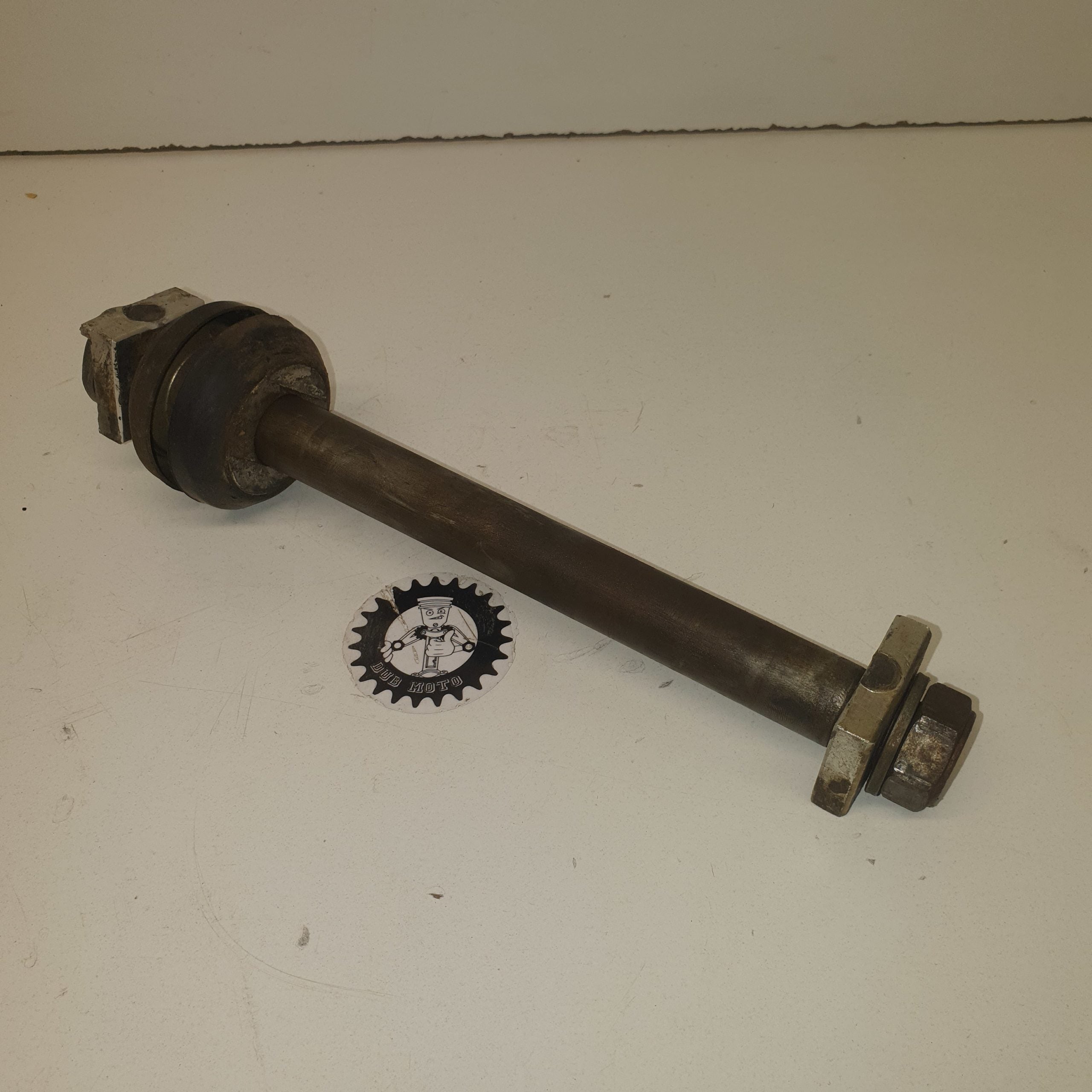 axe roue arrière yamaha 250 yzf 2008