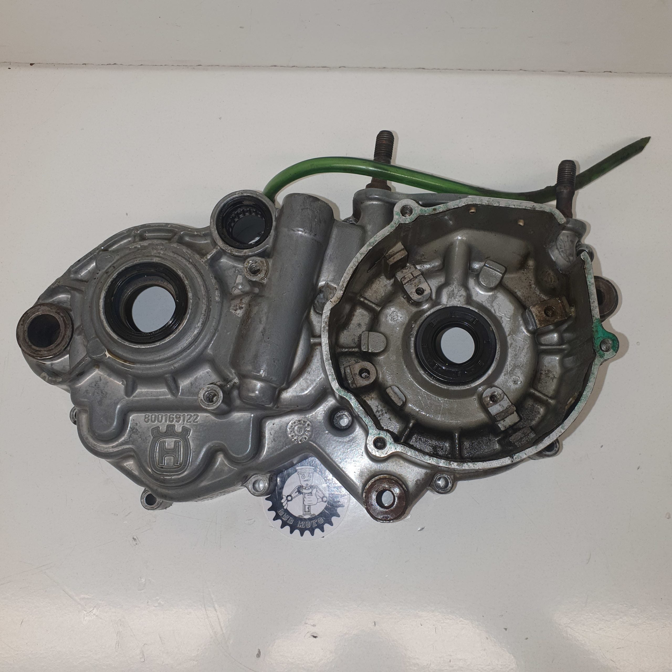 carter moteur droit husqvarna 360 wr 1993