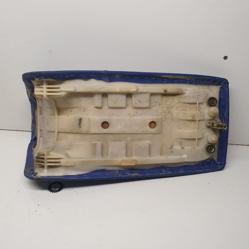 selle bleu yamaha 200 blaster-3