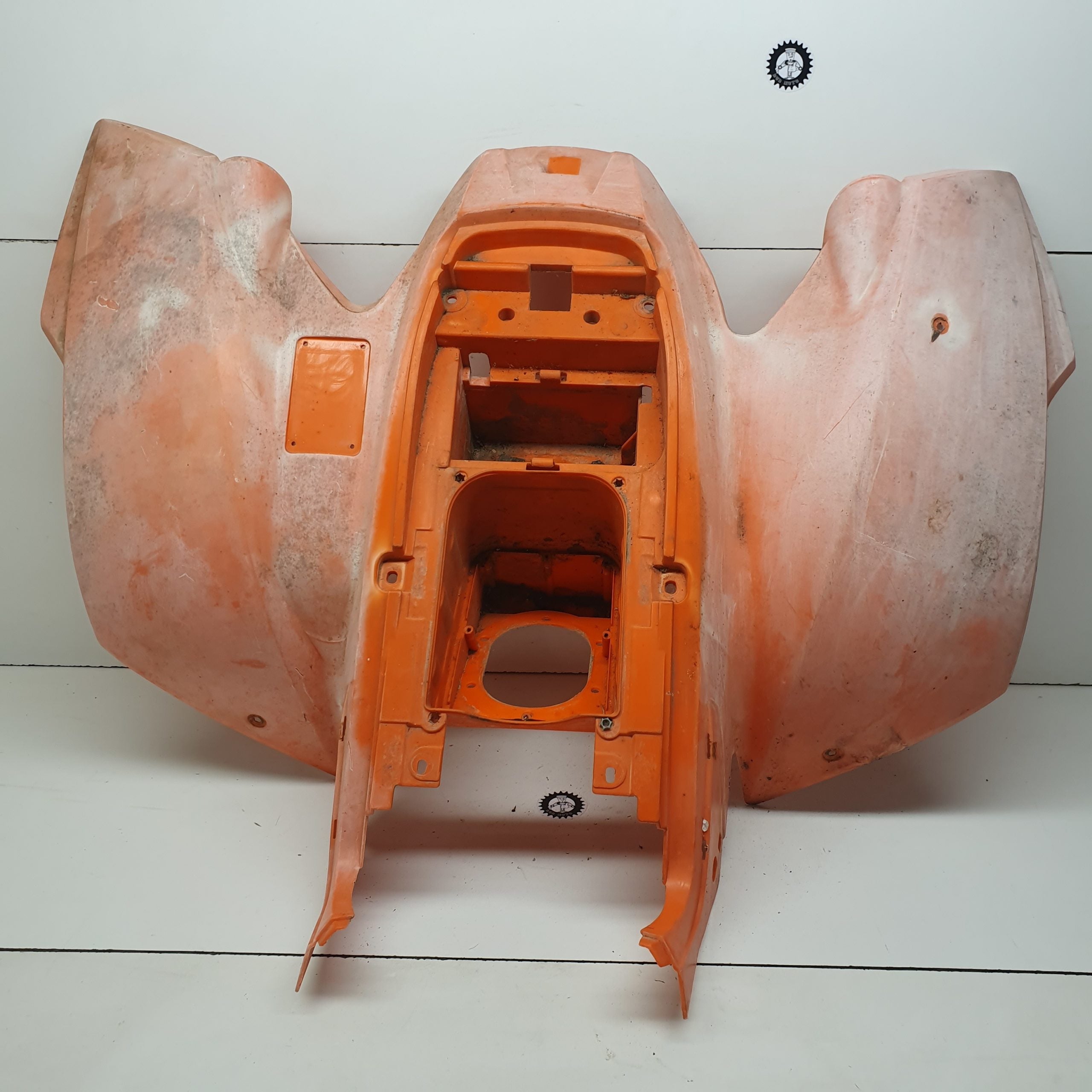 plastique smc 300 axr captain