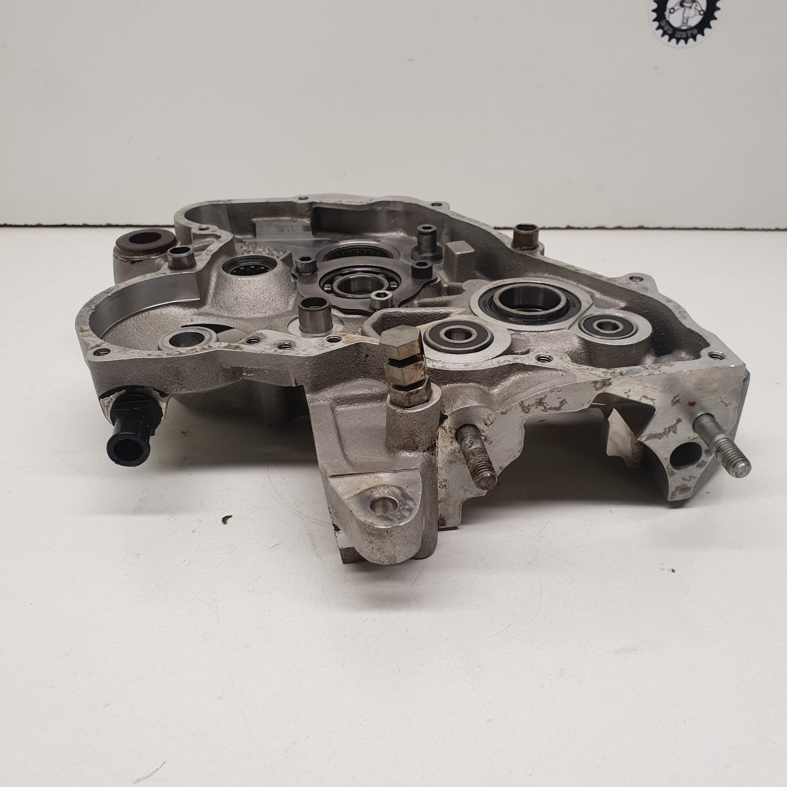carter moteur gauche ktm 125 sx 1995-4