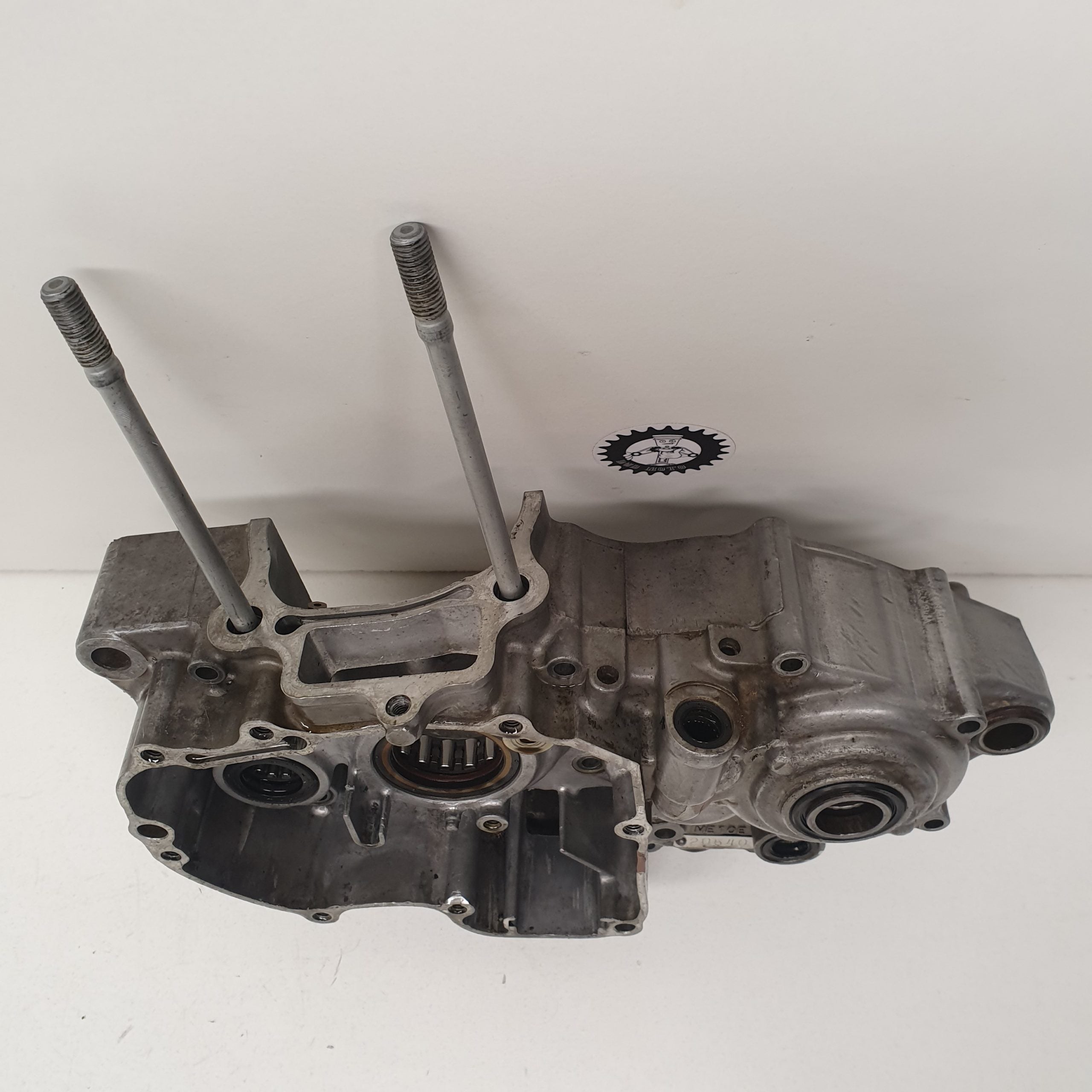 carter moteur gauche honda 250 crf 2004