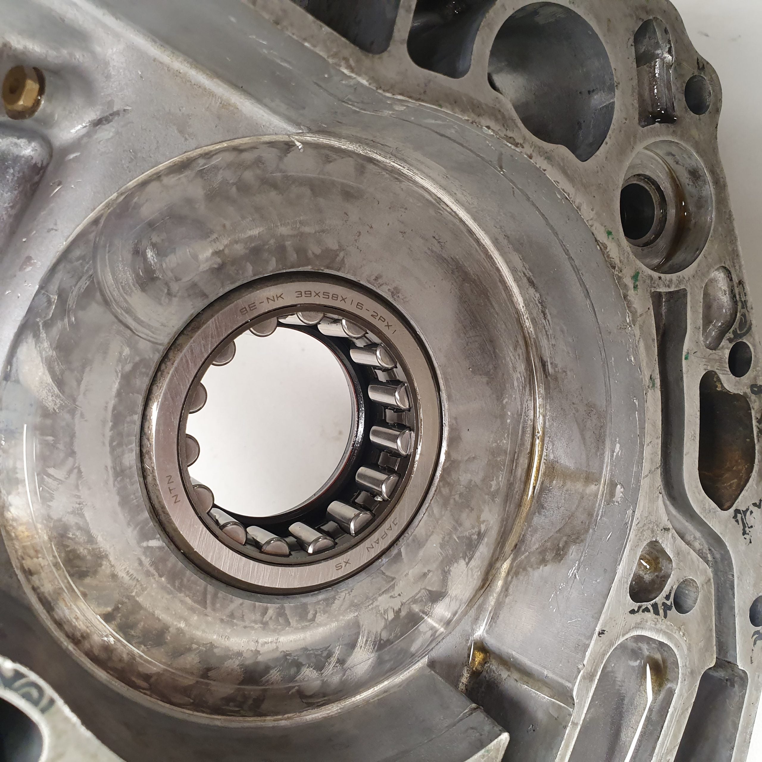 carter moteur gauche honda 250 crf 2004-6