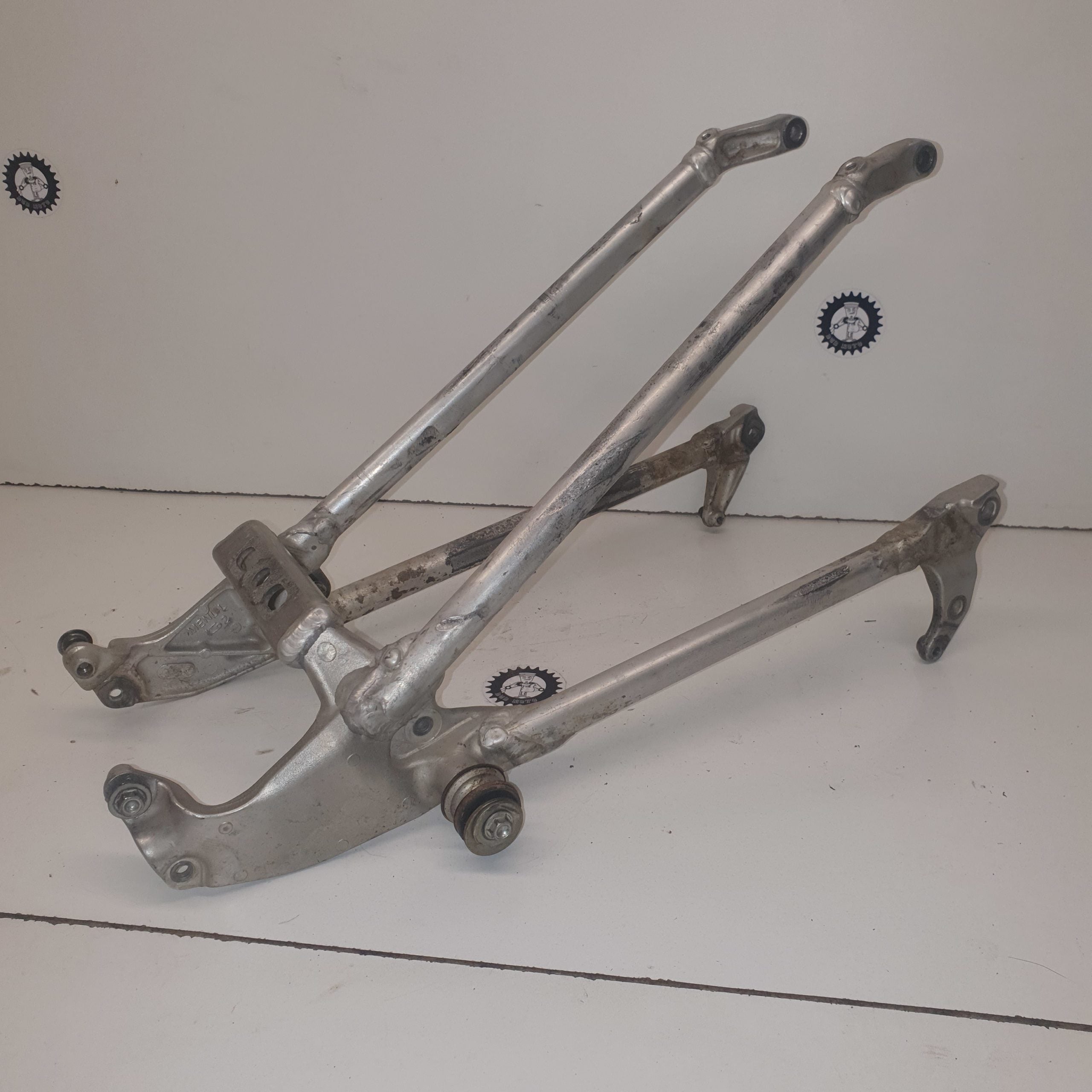 boucle arriere honda 250 crf 2004