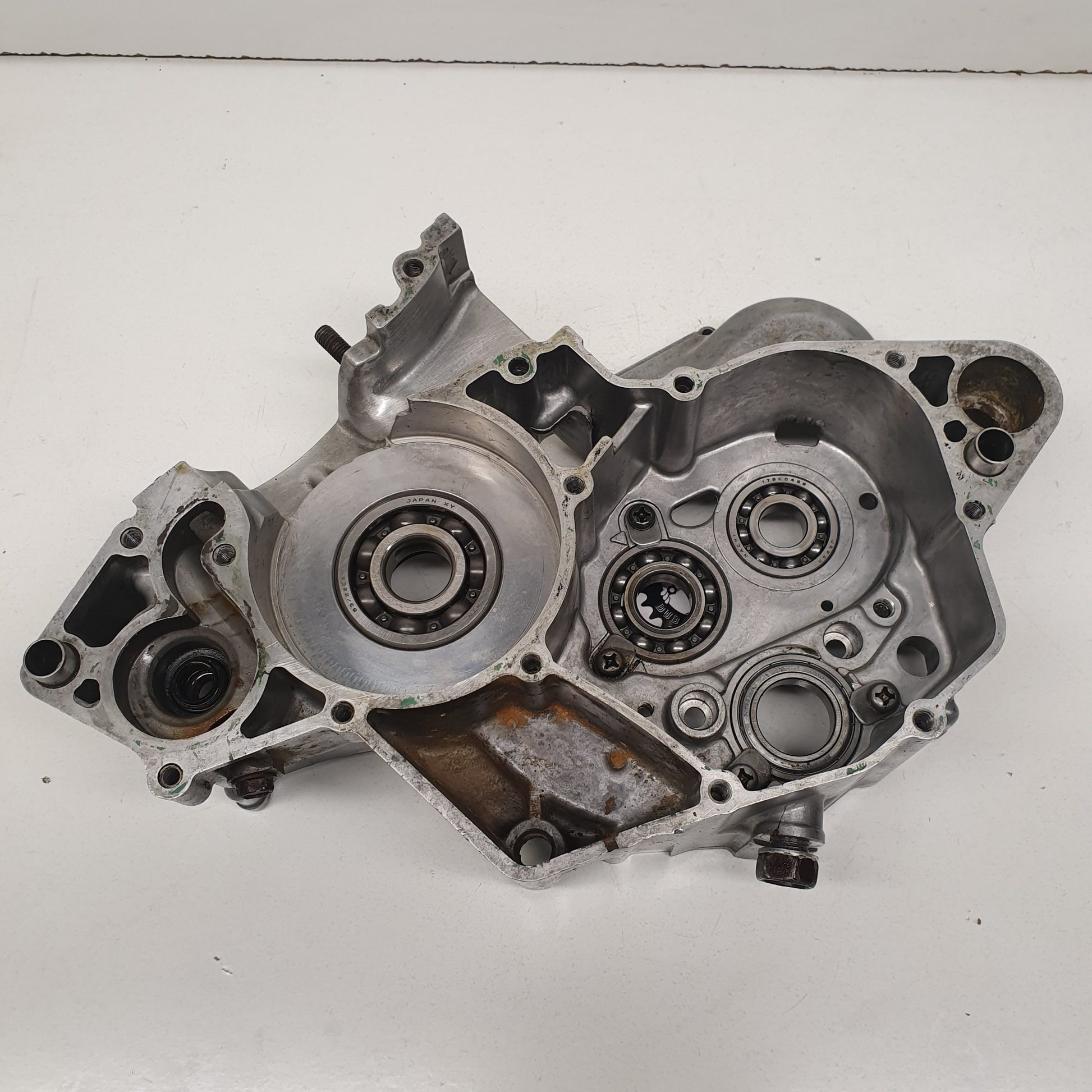 carter moteur droit suzuki 125 rm 2000-4
