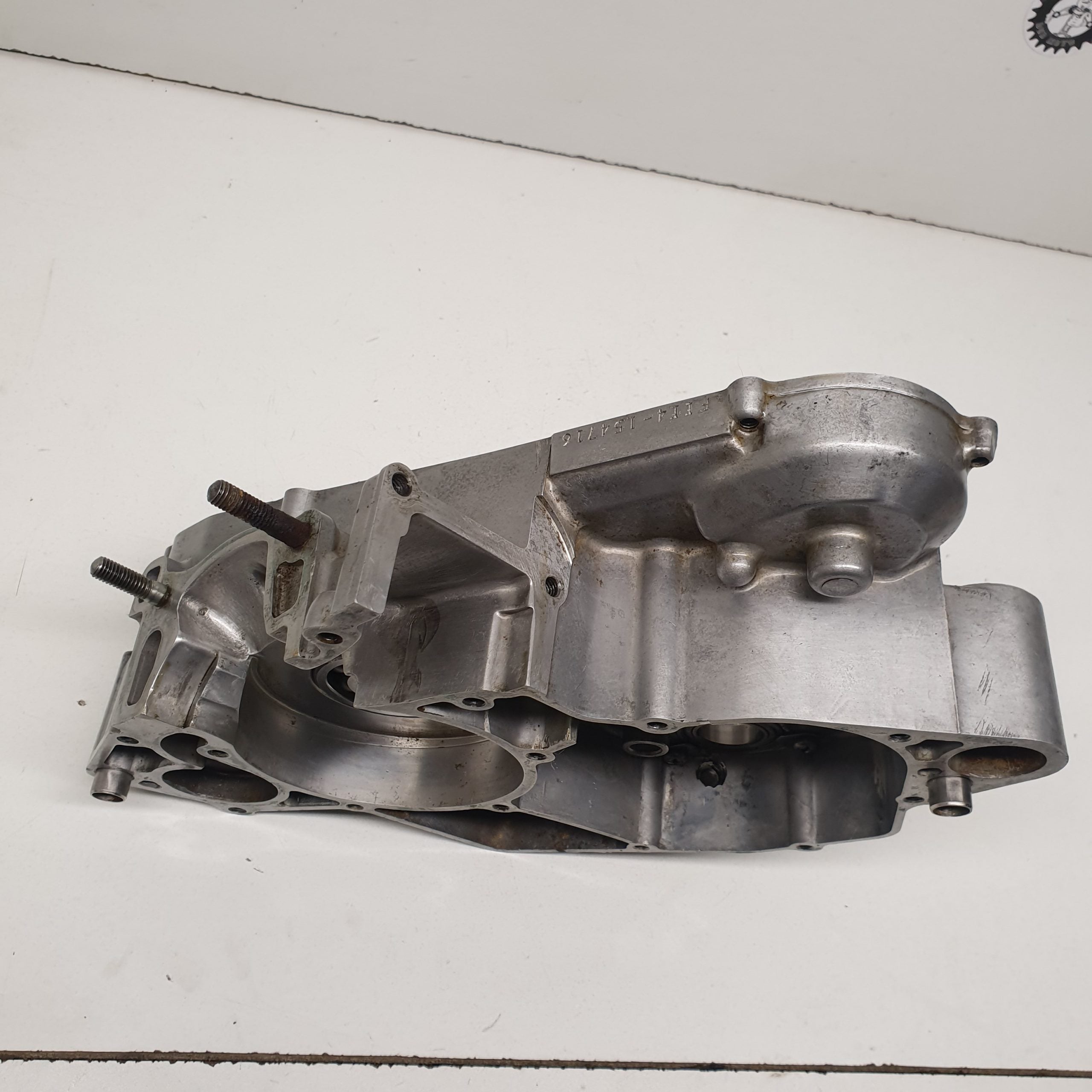 carter moteur droit suzuki 125 rm 2000-5