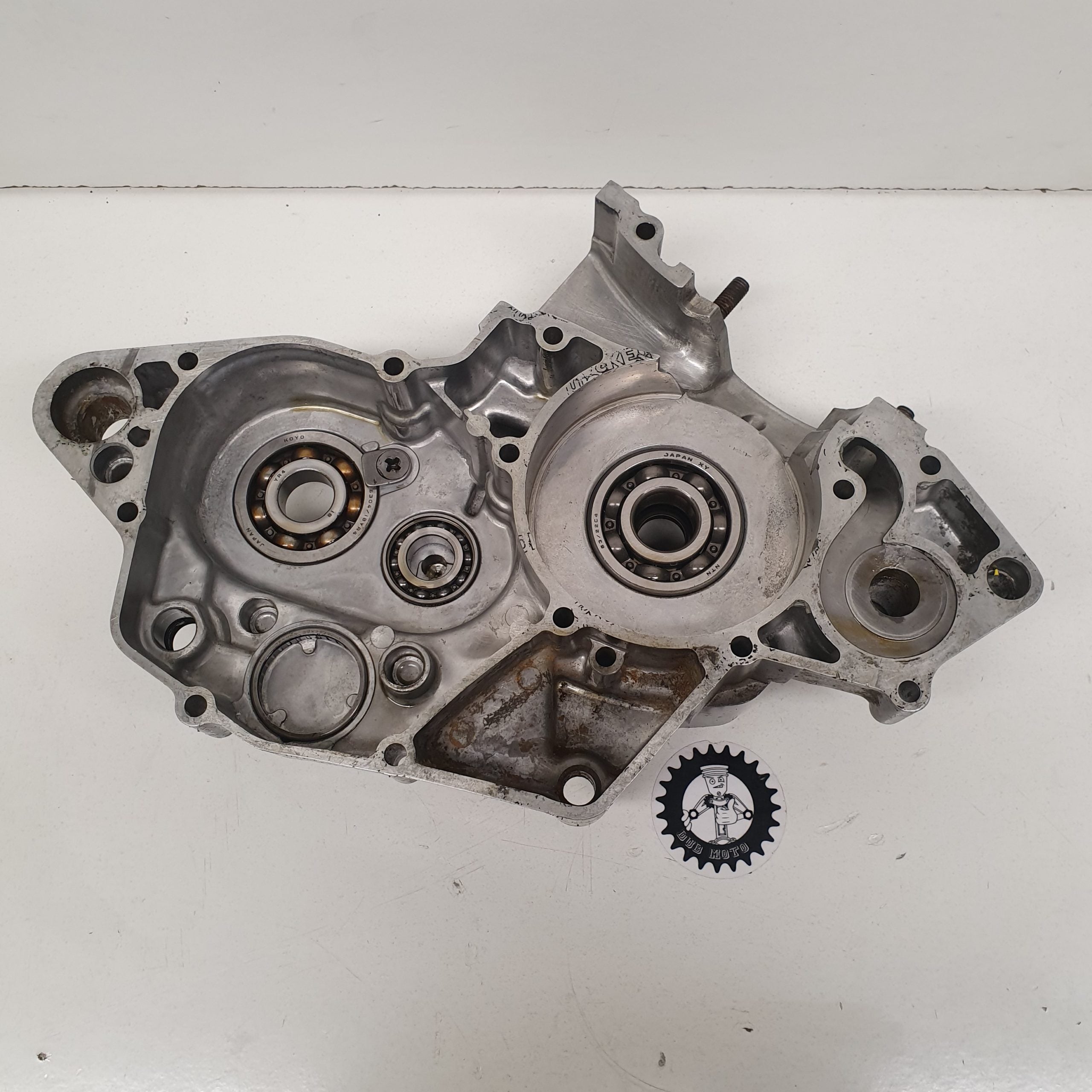 carter moteur gauche suzuki 125 rm 2000-4