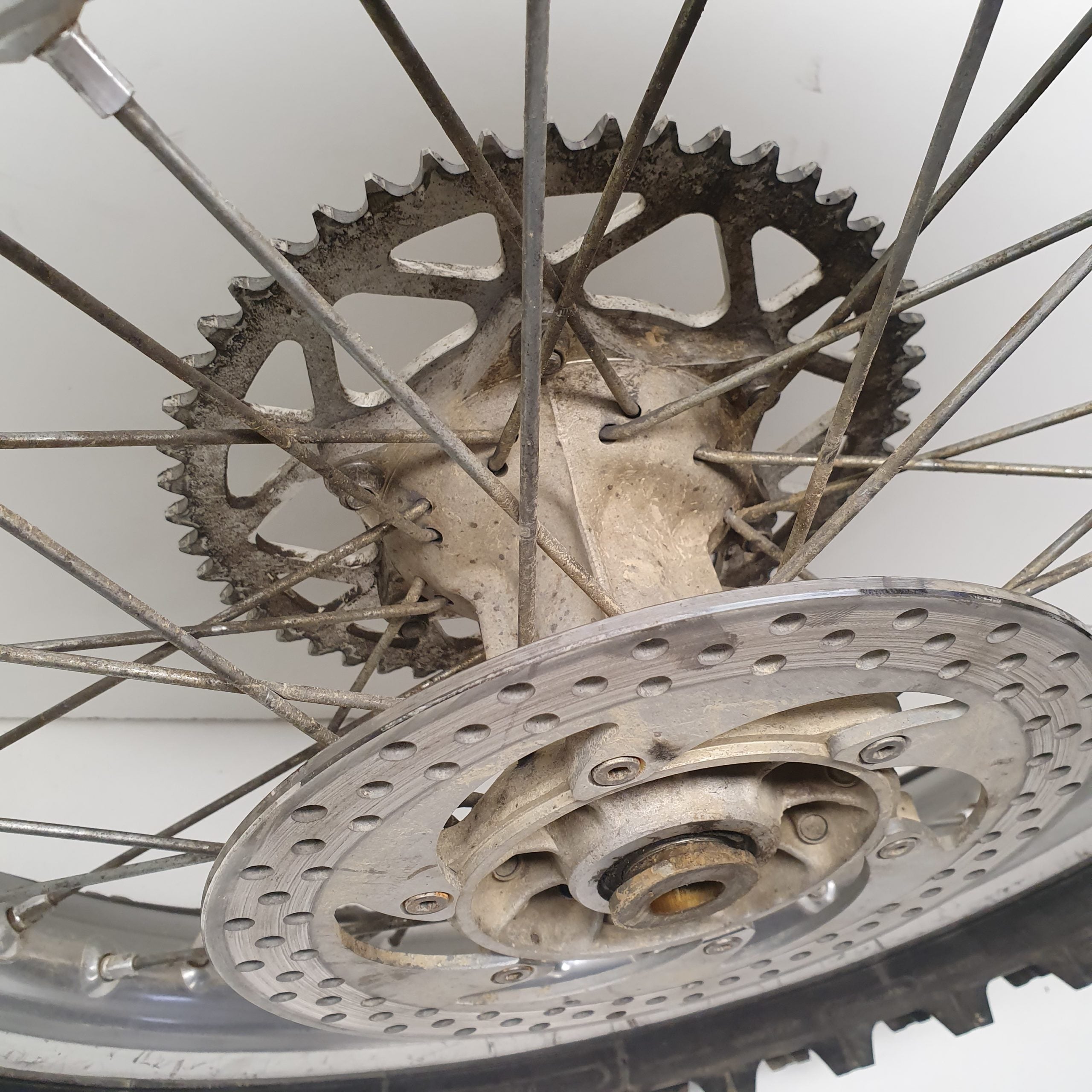 roue arrière suzuki 125 rm 2000